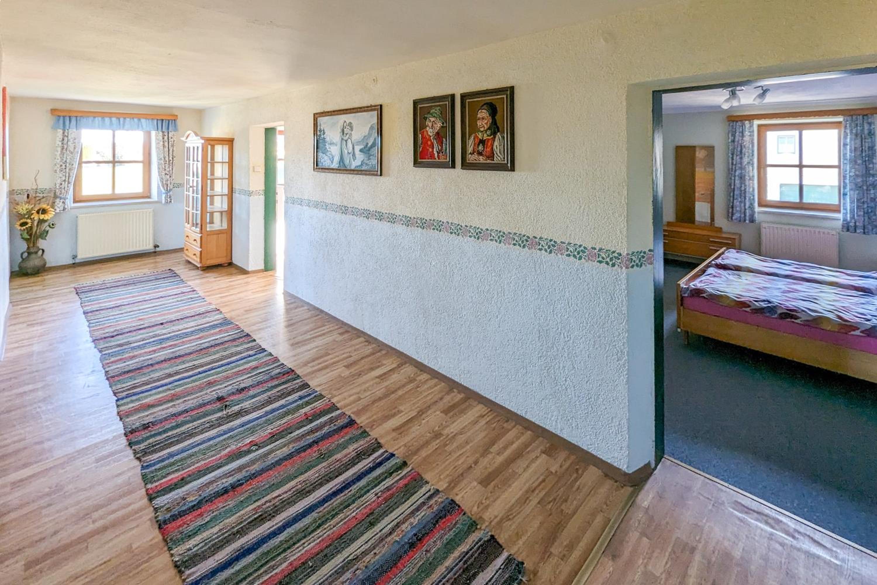 Private Farmhouse Escape - Ideal for up to 8 Guests