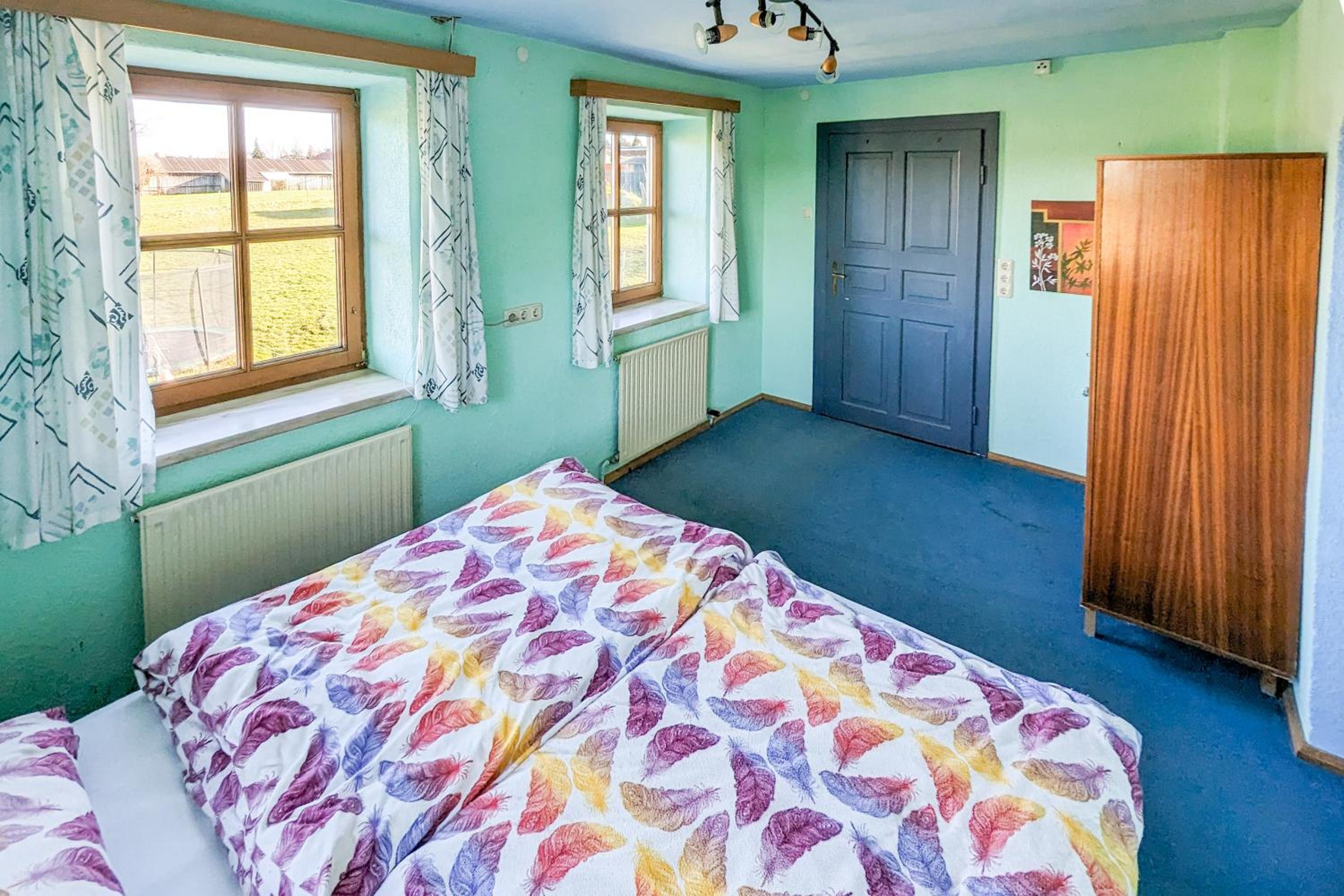 Private Farmhouse Escape - Ideal for up to 8 Guests