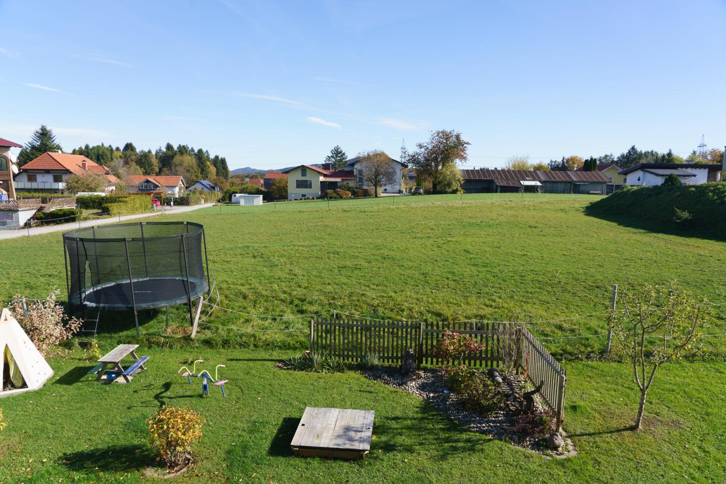 Private Farmhouse Escape - Ideal for up to 8 Guests
