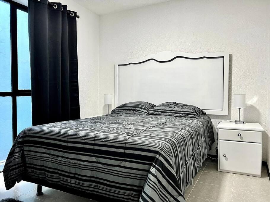 Renewed apartment #3 close to Bellas Artes — Mexico City