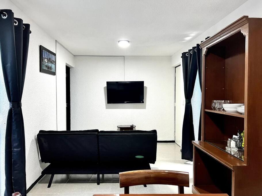 Renewed apartment #3 close to Bellas Artes photo 2
