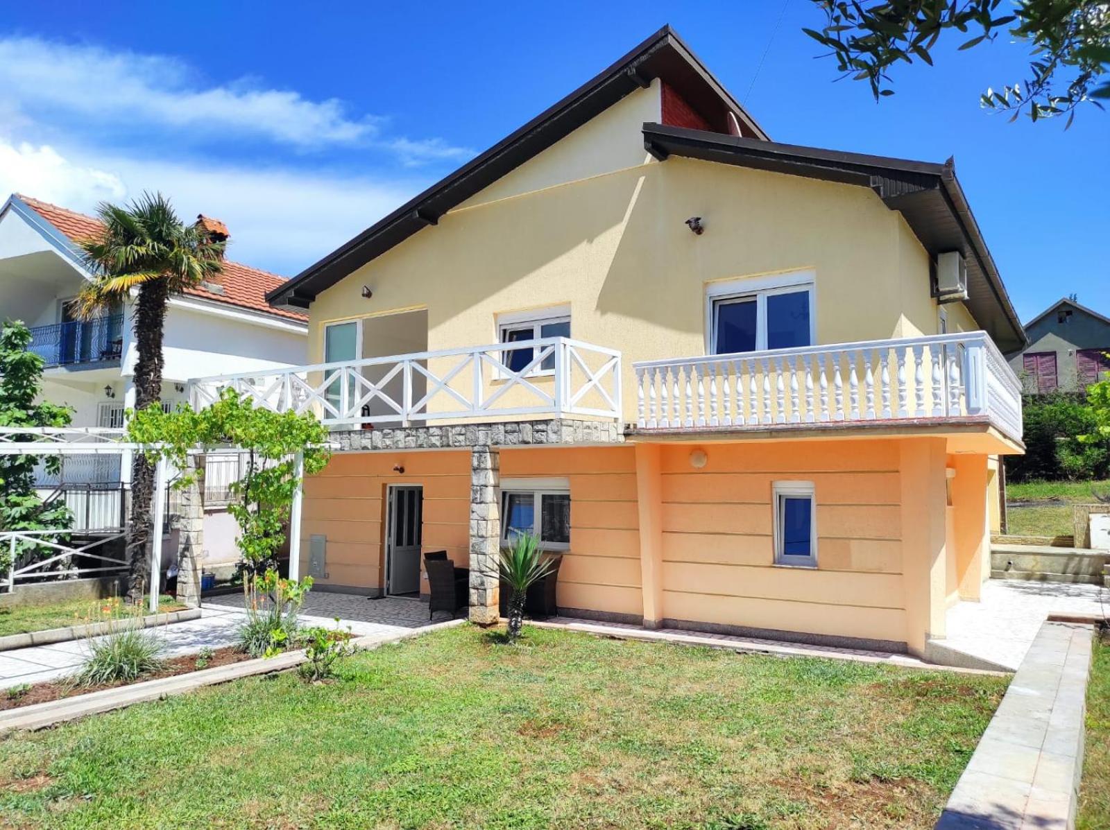 Vila Šeki view 2