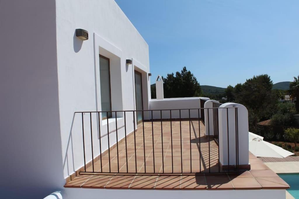 Casa Serena con piscina y jardín