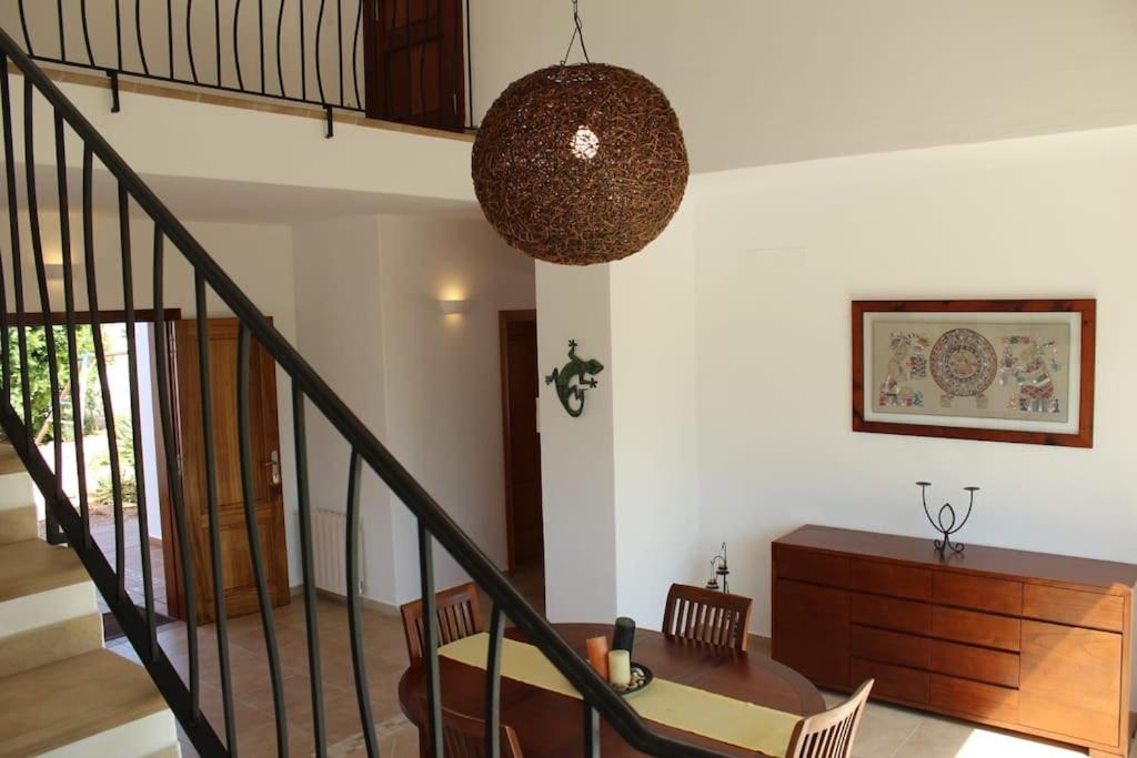 Casa Serena con piscina y jardín