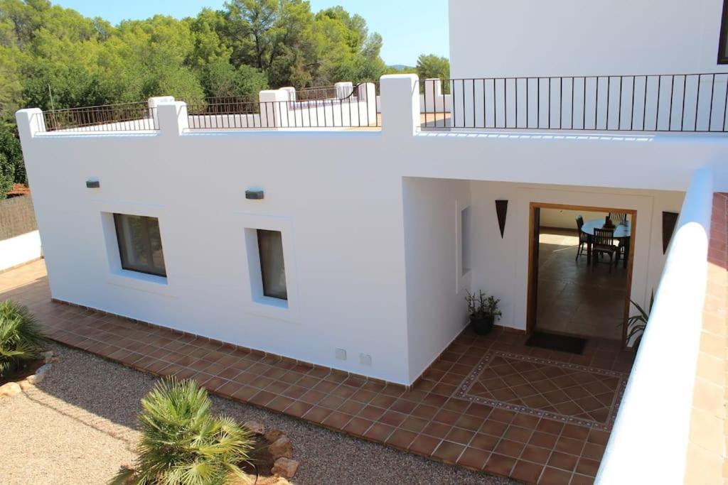 Casa Serena con piscina y jardín