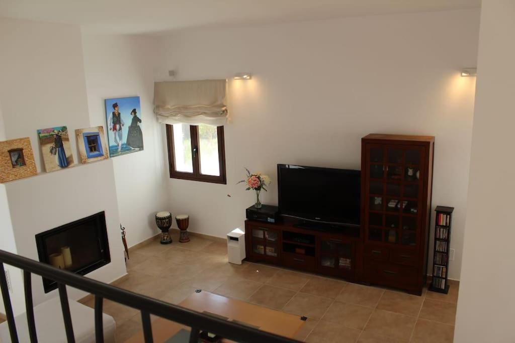 Casa Serena con piscina y jardín