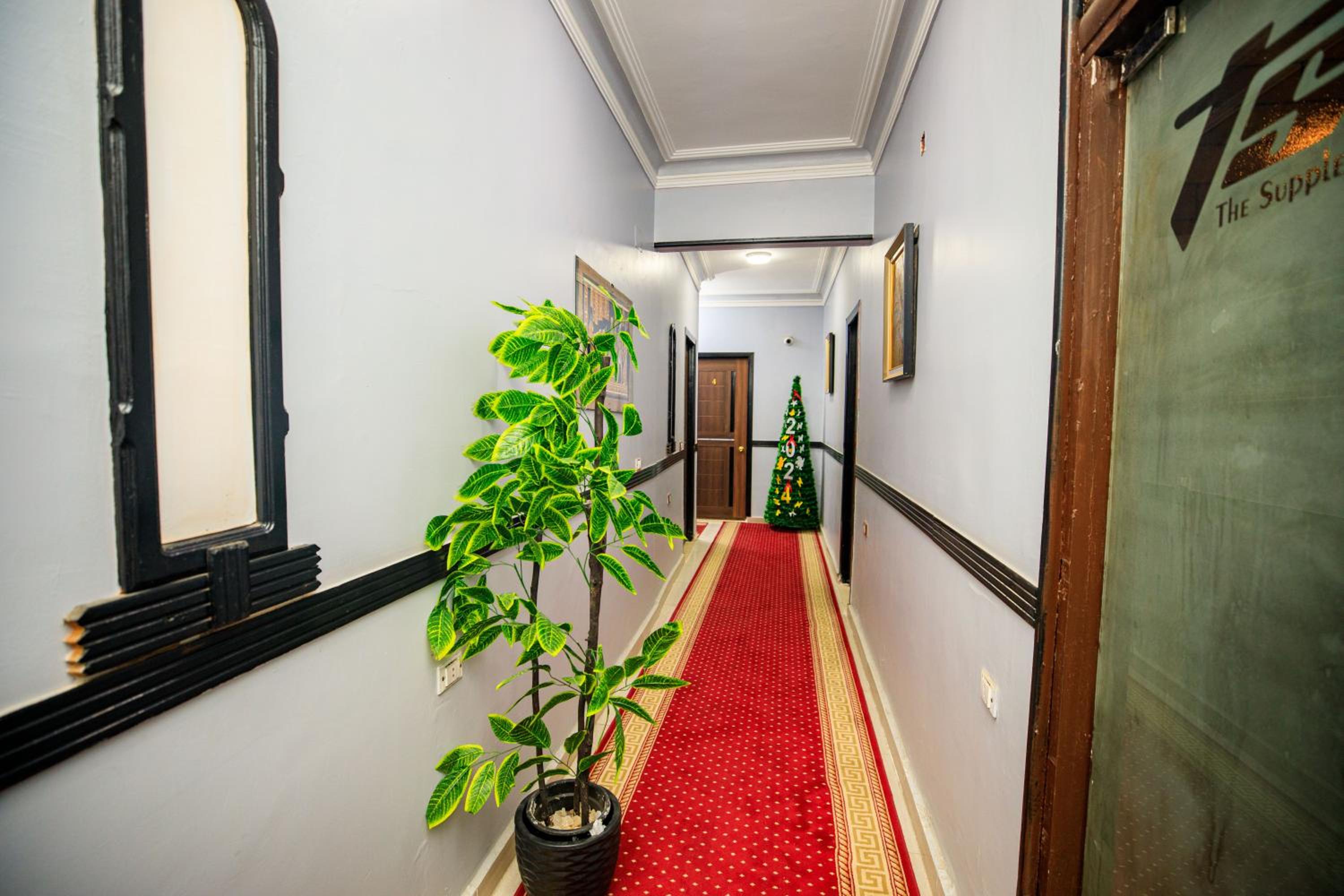 Bella Casa Pyramids Inn