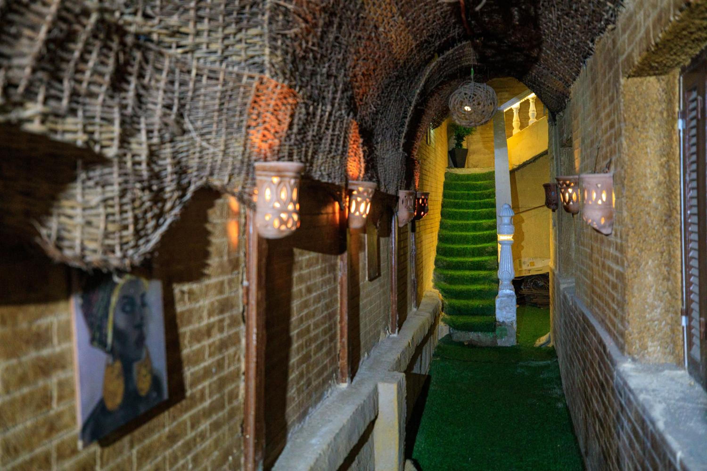 Bella Casa Pyramids Inn