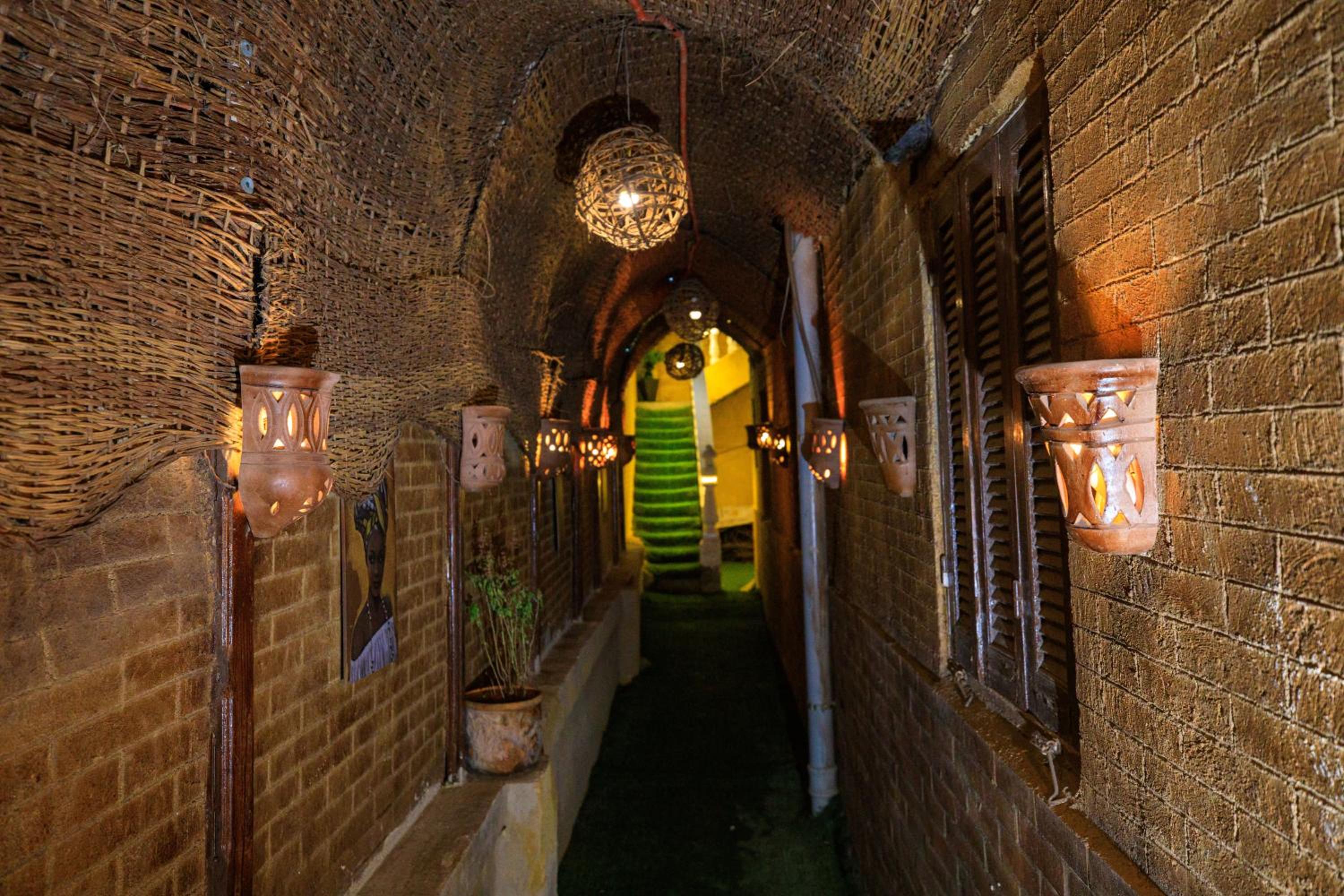 Bella Casa Pyramids Inn