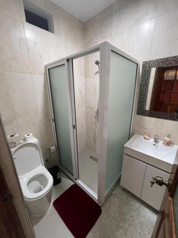 Isa House - Private Rooms in a Shared Duplex
