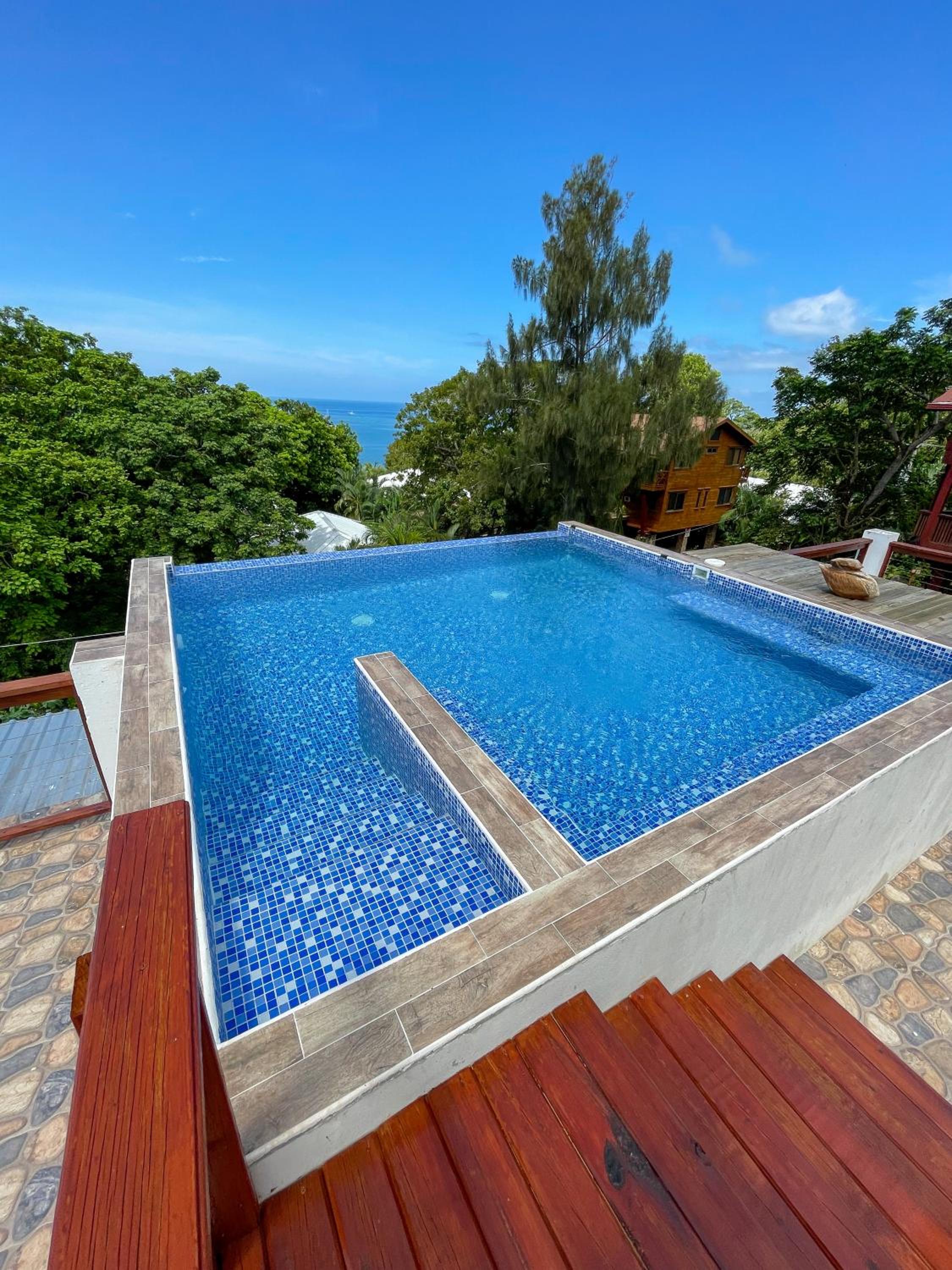Villas De Cisnes Starfish or Anchor floors view 4