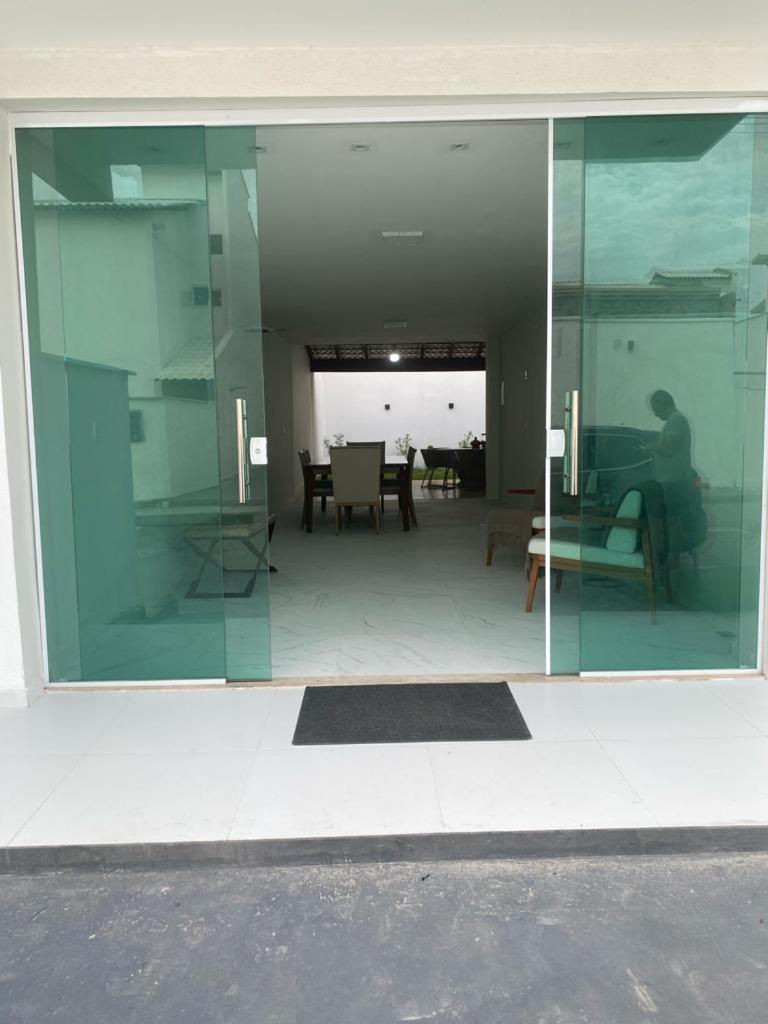 Casa em condomínio fechado