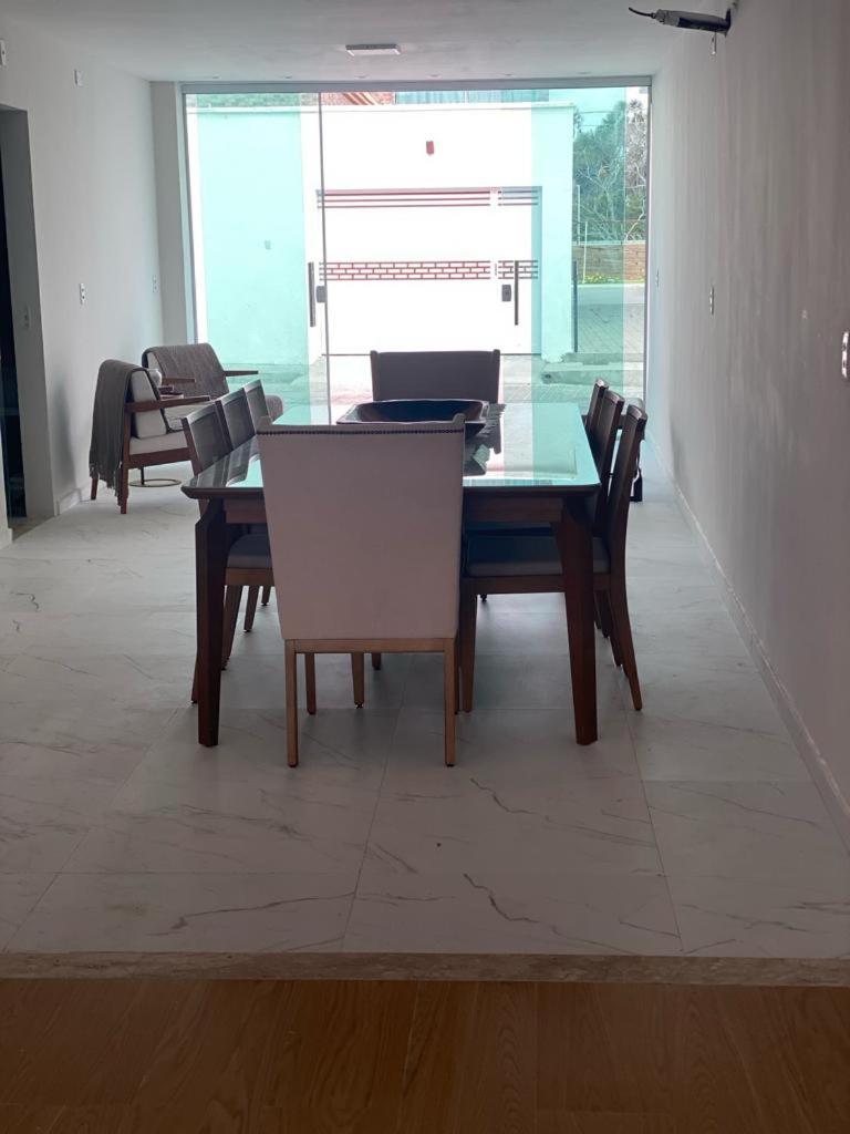 Casa em condomínio fechado
