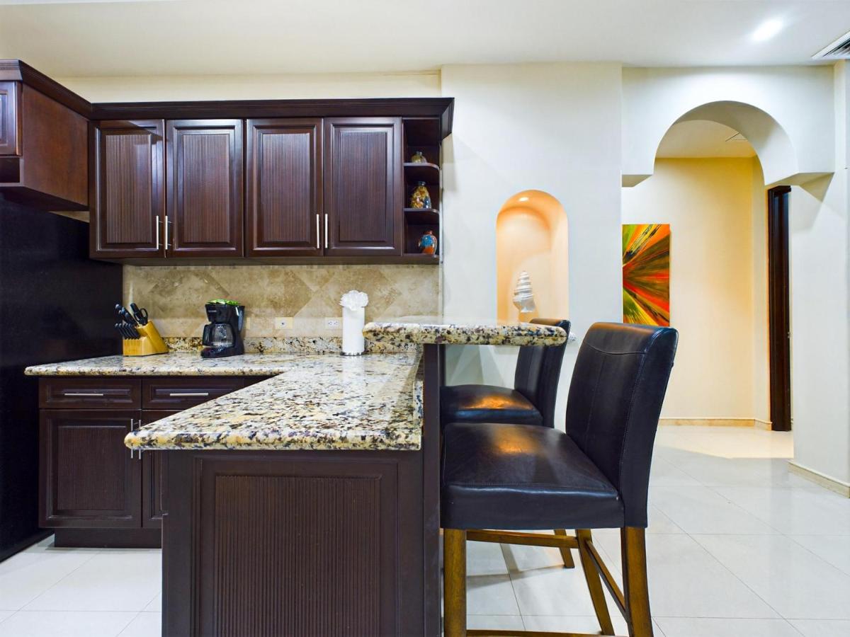 Matapalo 205- 2 Bedroom Condo at the Diria Resort