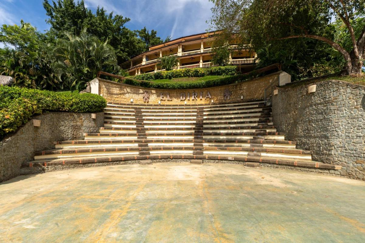 Matapalo 205- 2 Bedroom Condo at the Diria Resort