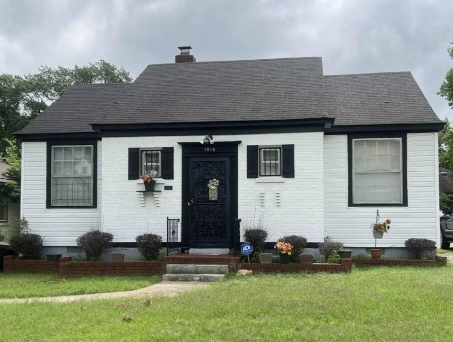 Memphis Vacations - Home away from home - Property Image 1