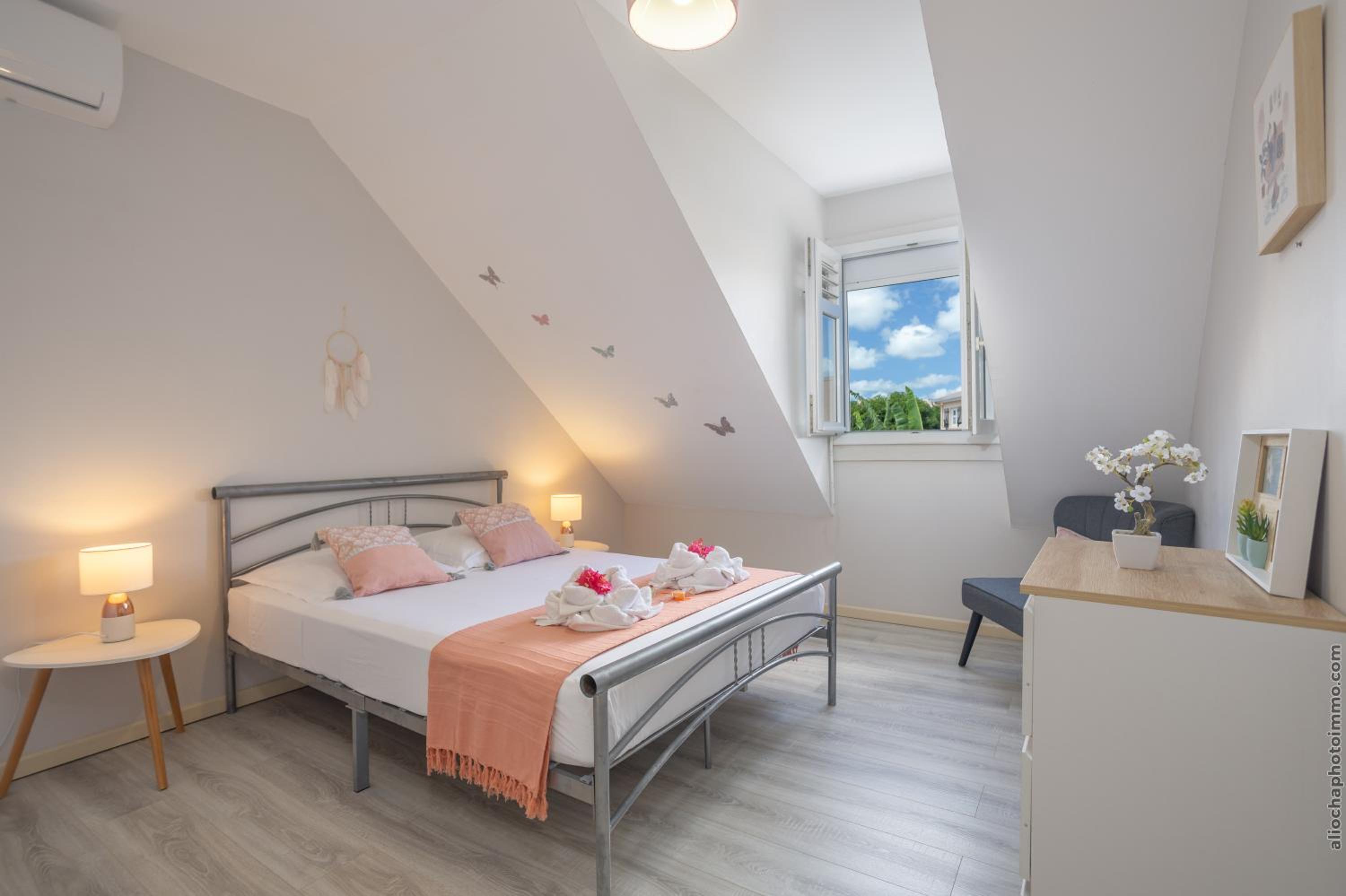 Villa Kay Lakansiel, magnifique cocon familial avec piscine view 5