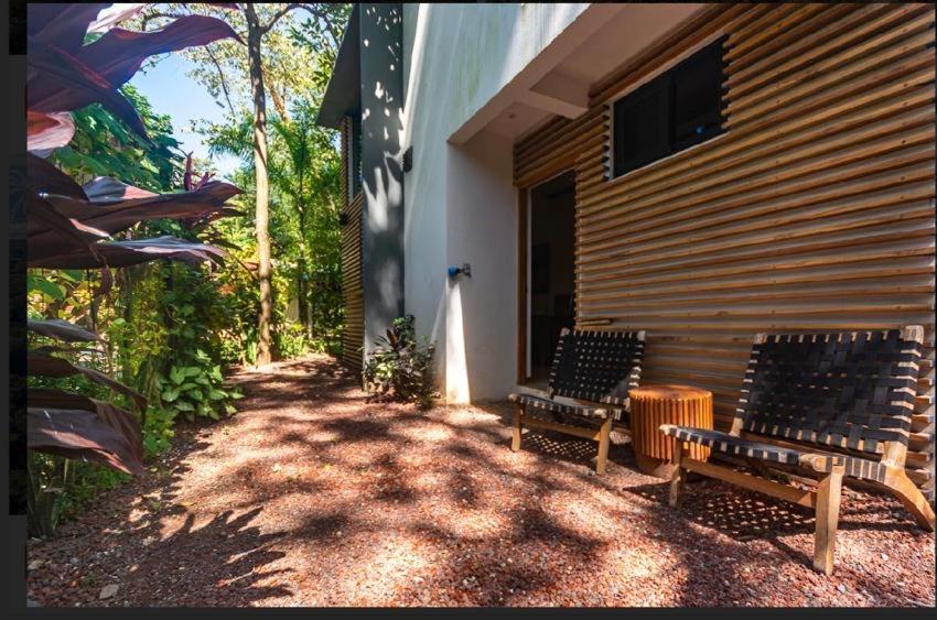 Condo VNV walking distance to the beach view 3