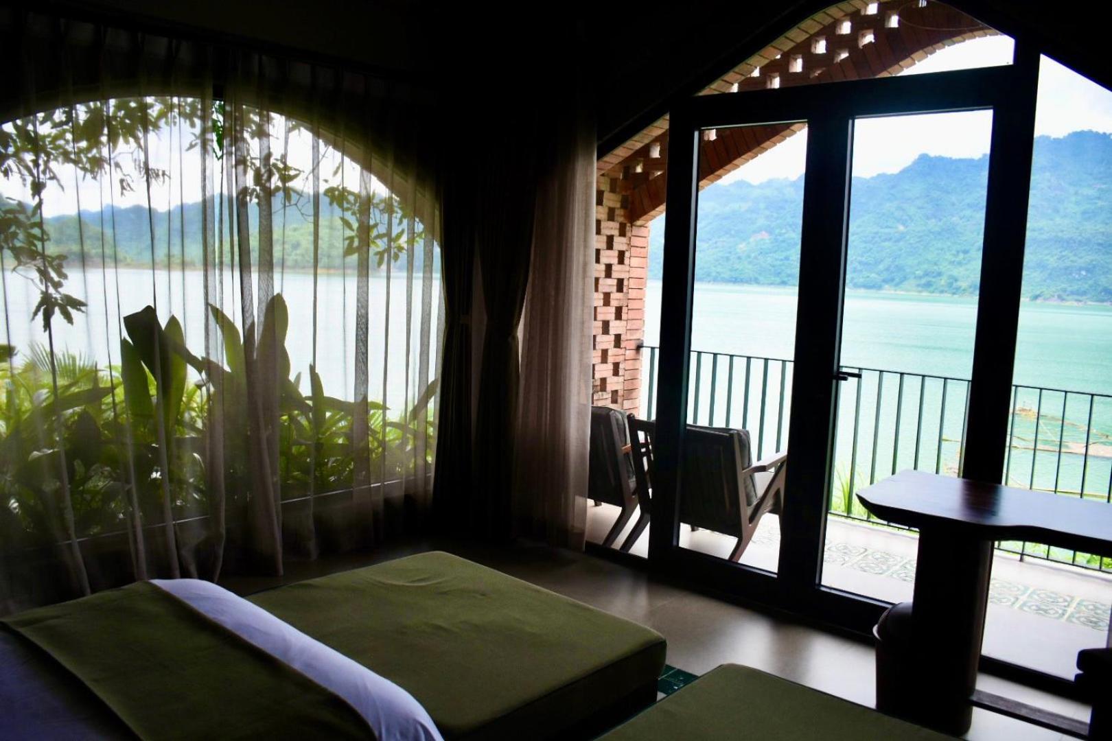Maida Lodge view 3