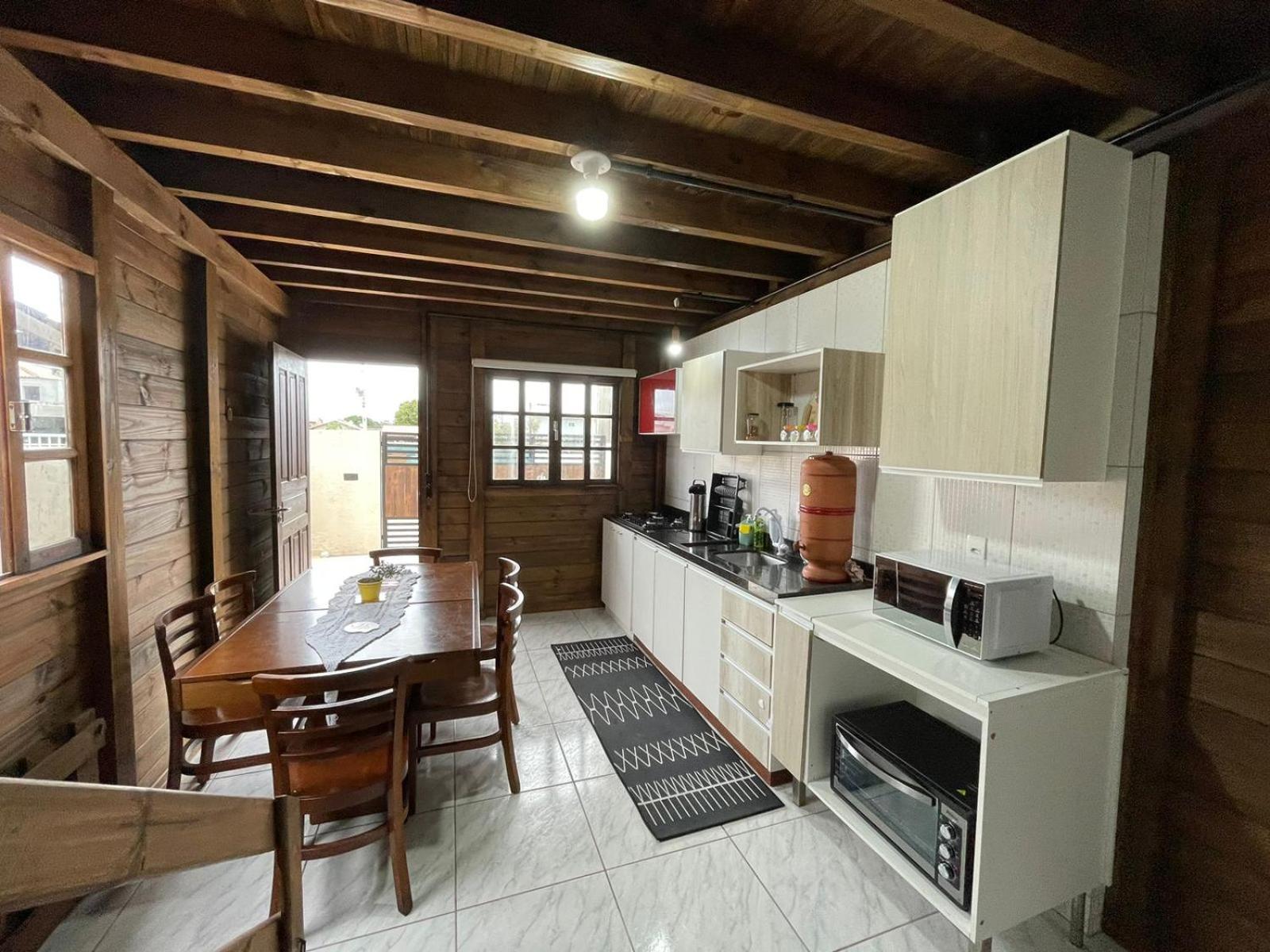 Woody House Chalé