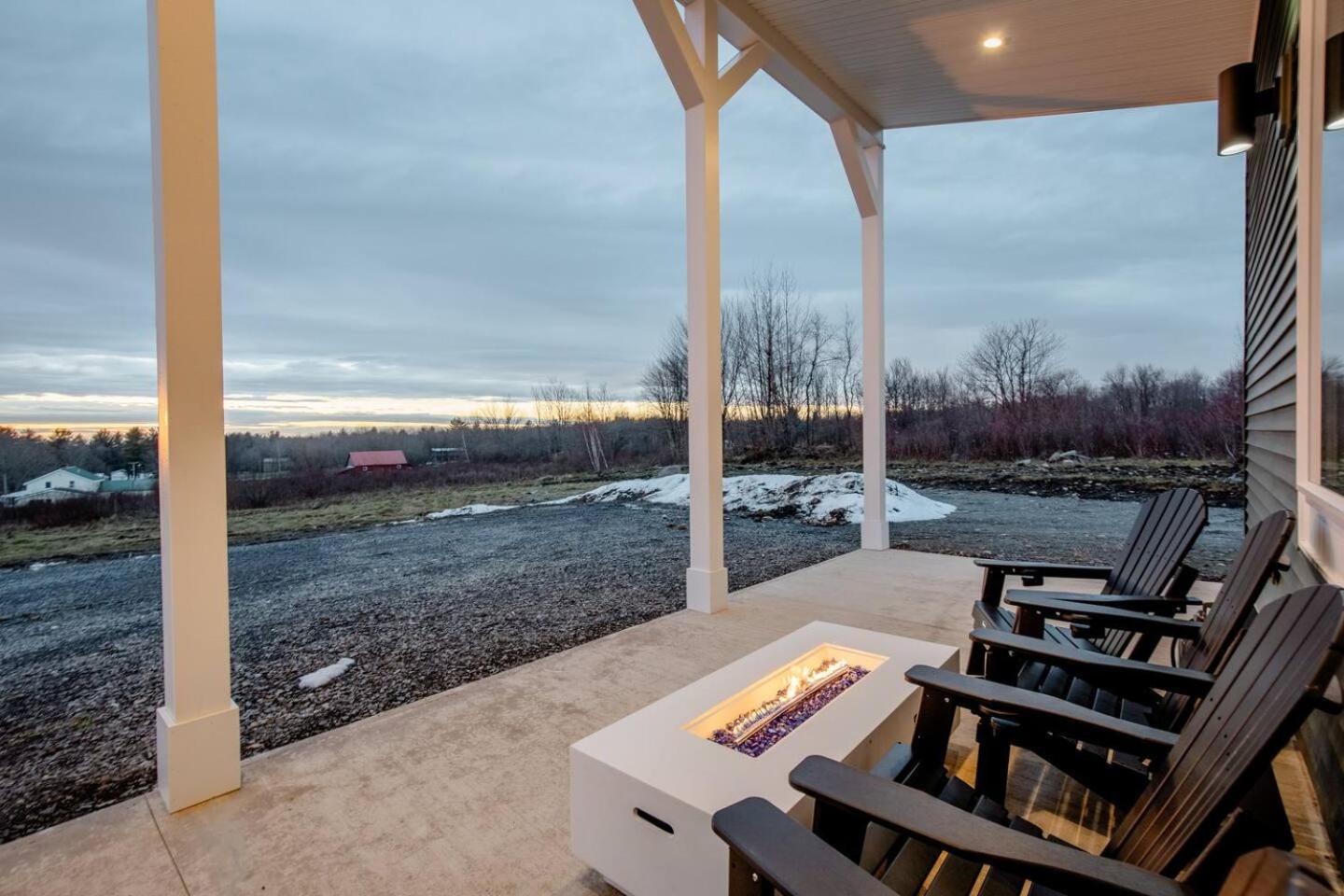 Mini Golf Firepit Cabin Salmon River 5 min