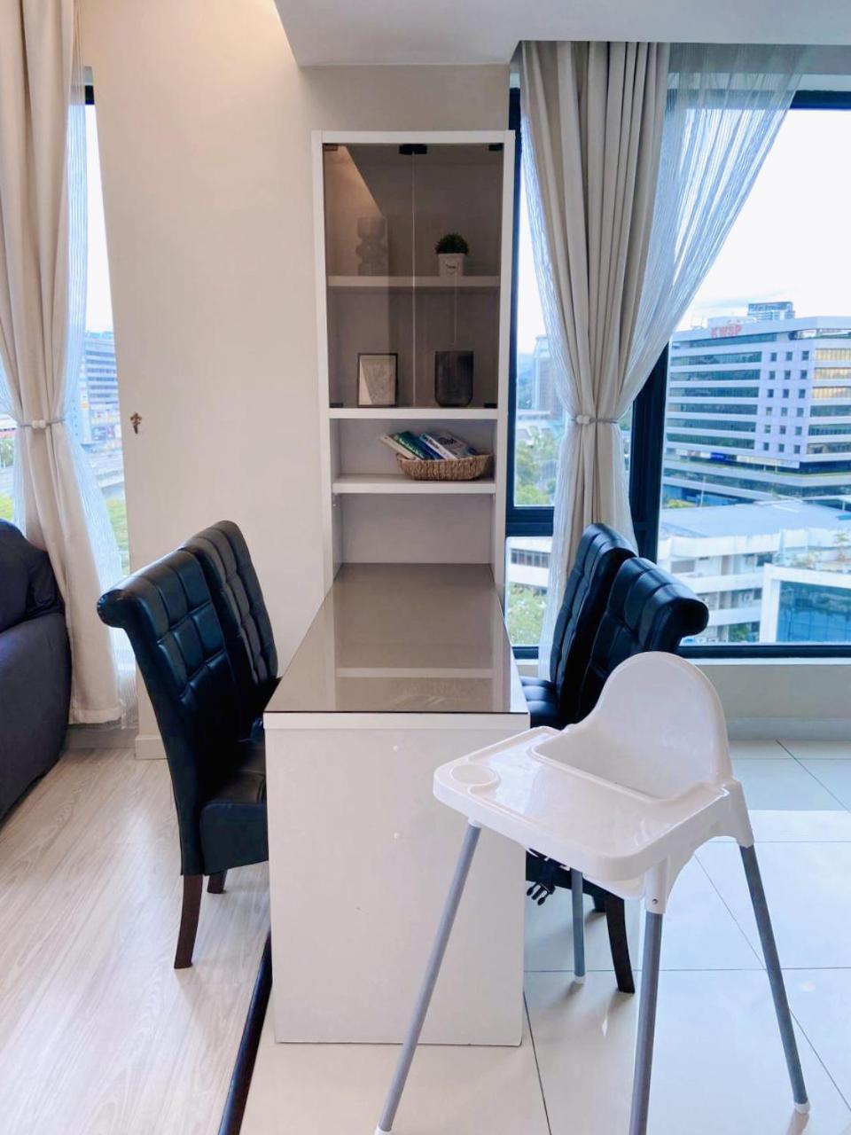 Sky Suite Kota Kinabalu-6 Pax-2Rooms-5MinsDrive-Imago,SuteraAve,Riverson,KKTimeSquare photo 4