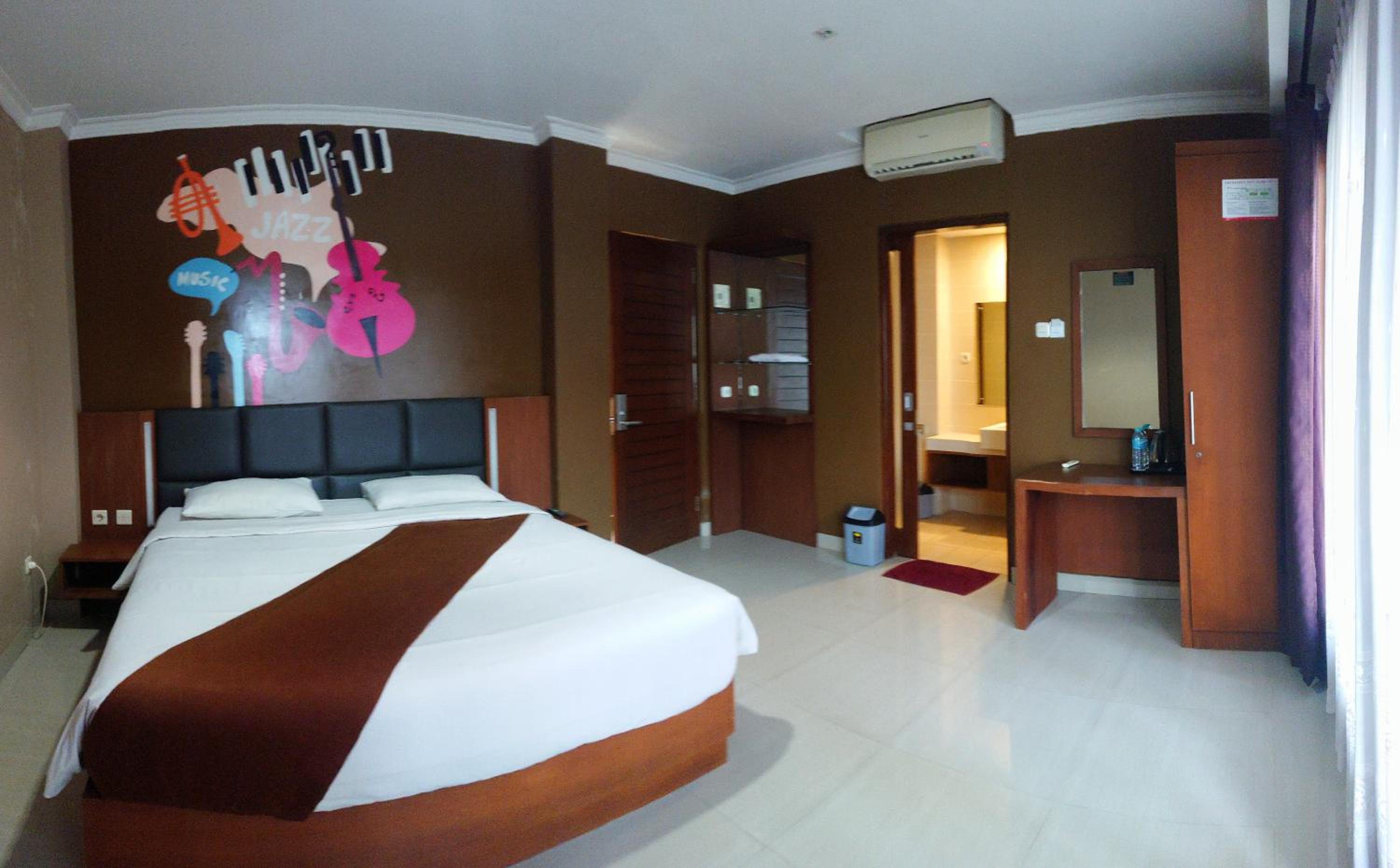 Votel Viure Hotel Jogjakarta view 2