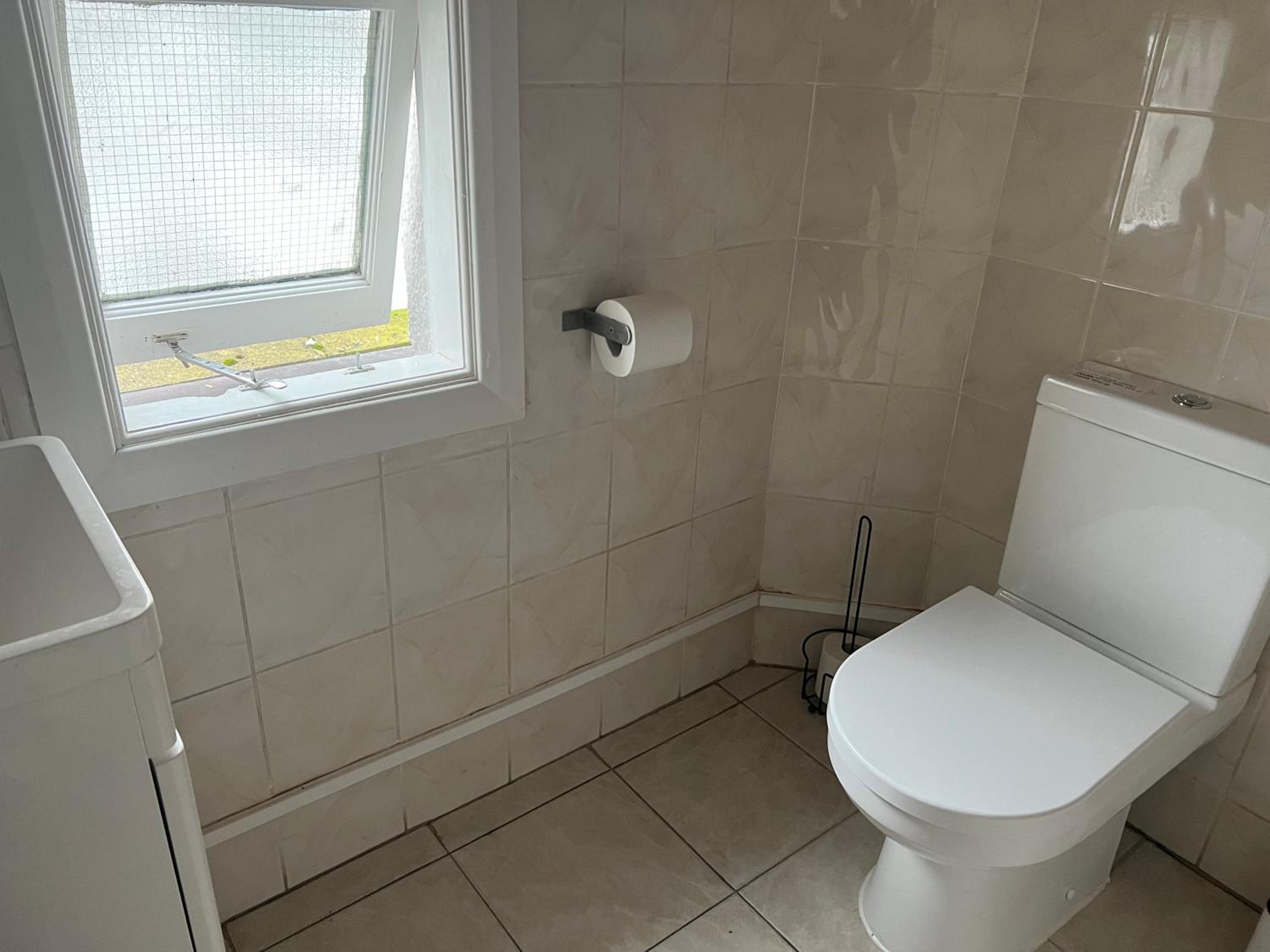 Comfortable Single Room Wembley Park/Stadium view 5