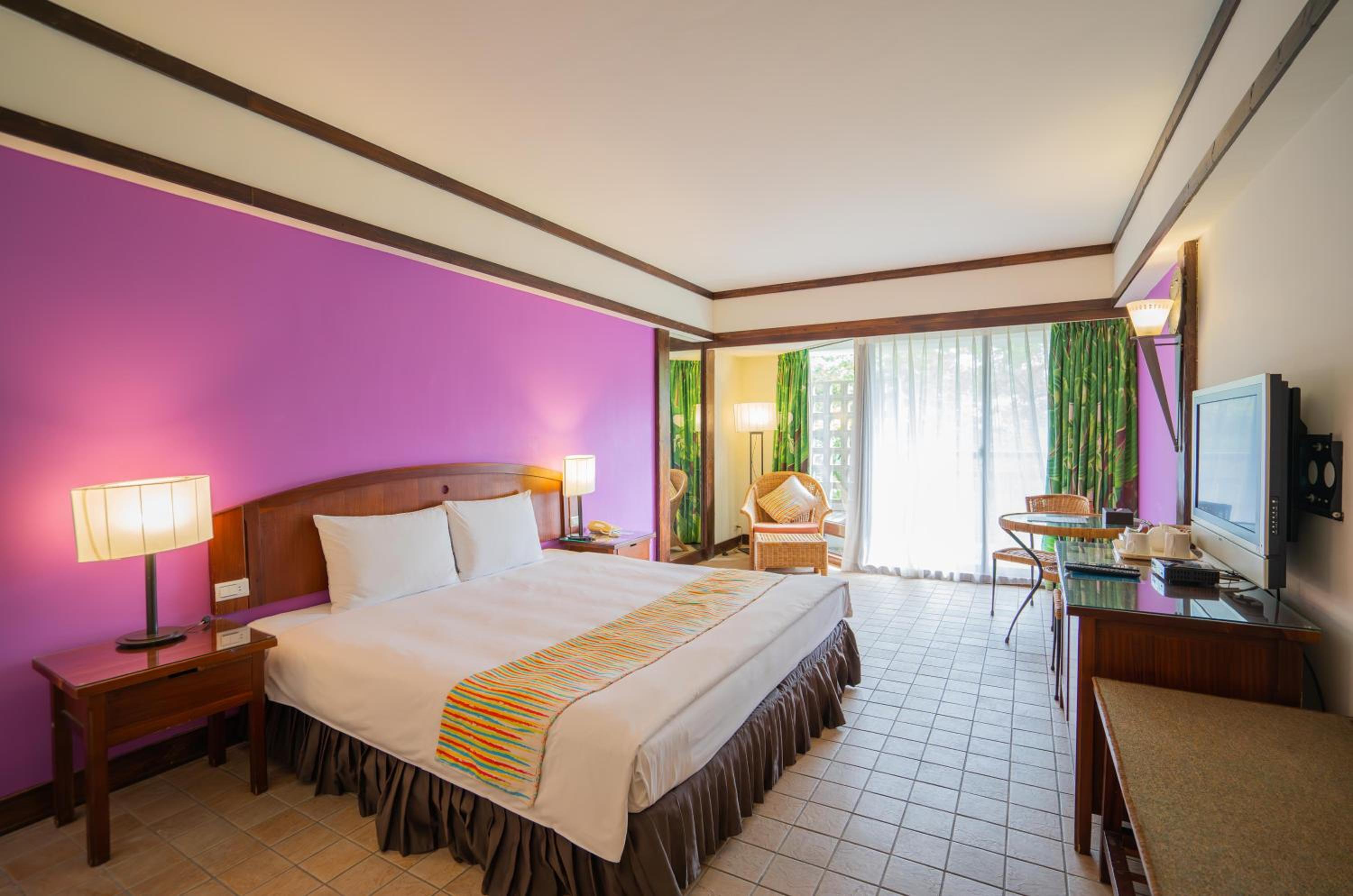 Yoho Beach Resort Kenting