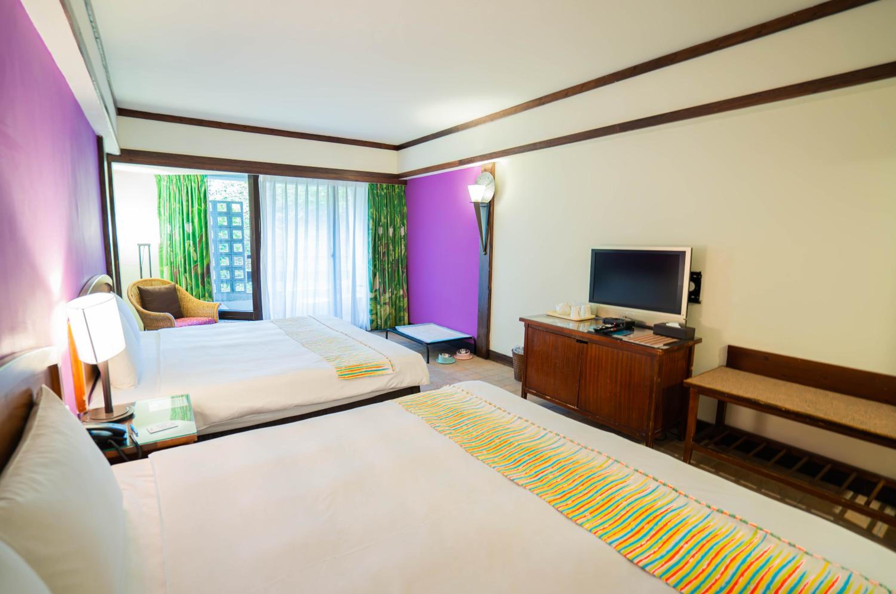 Yoho Beach Resort Kenting