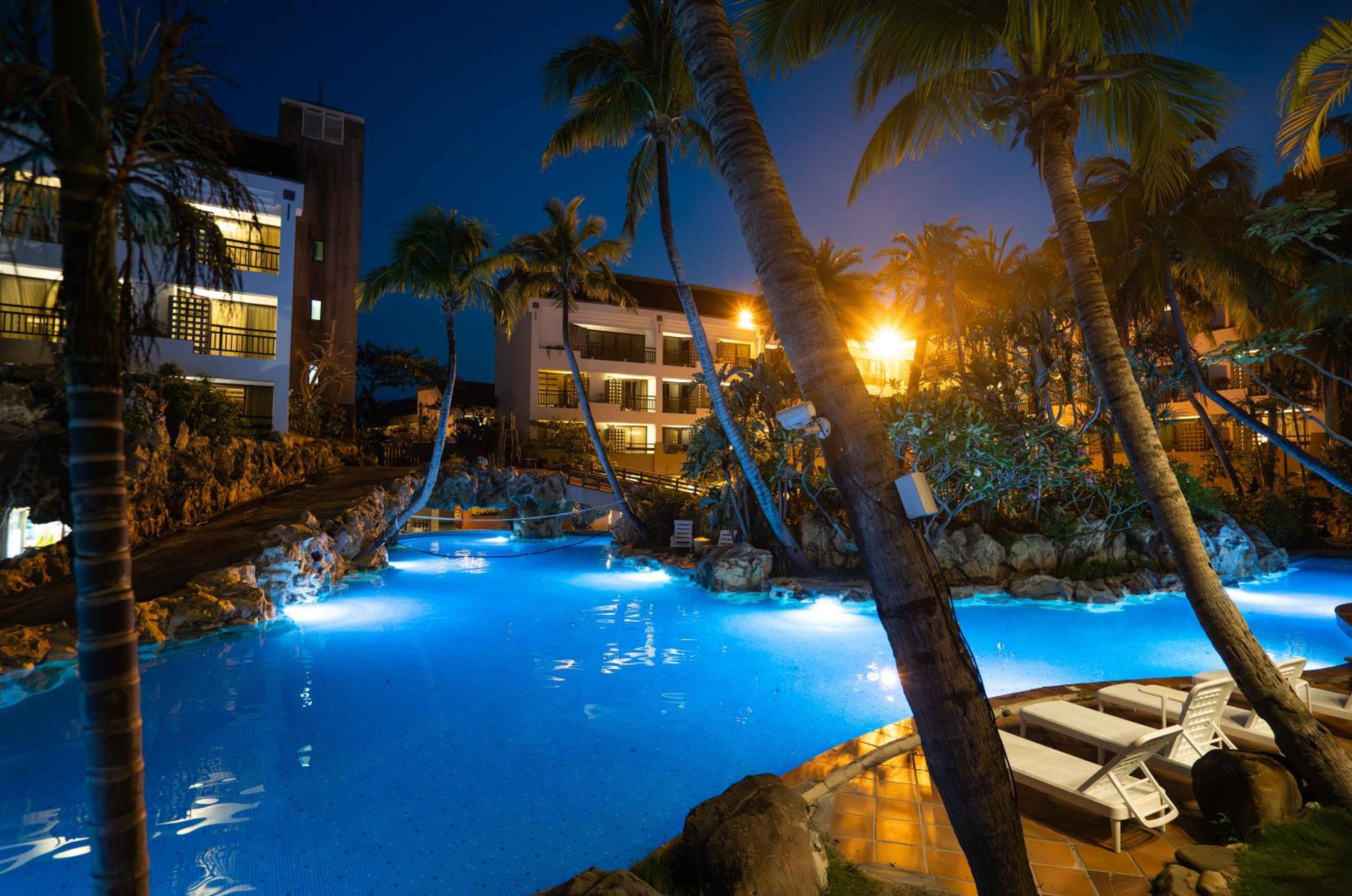 Yoho Beach Resort Kenting