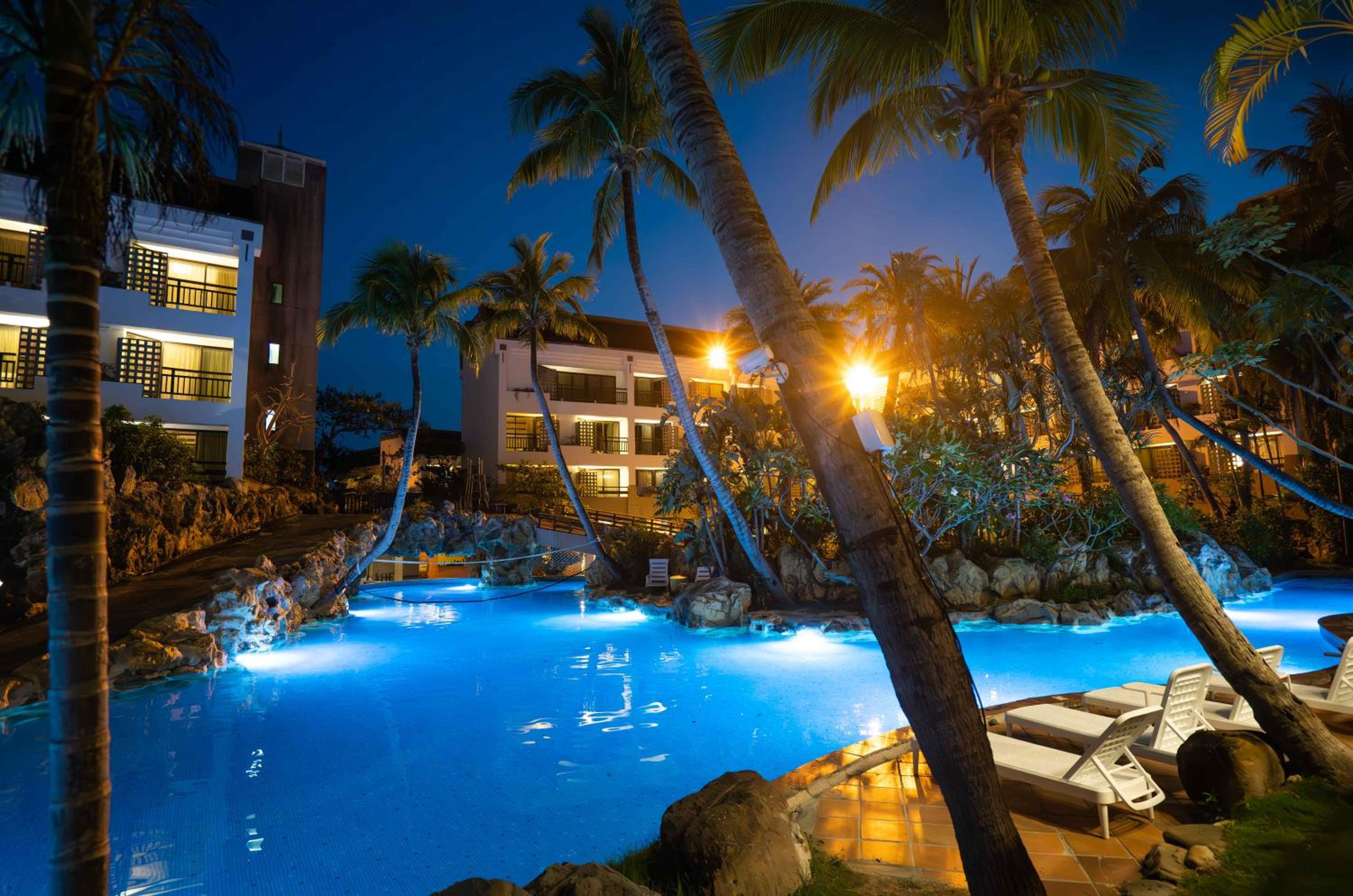 Yoho Beach Resort Kenting