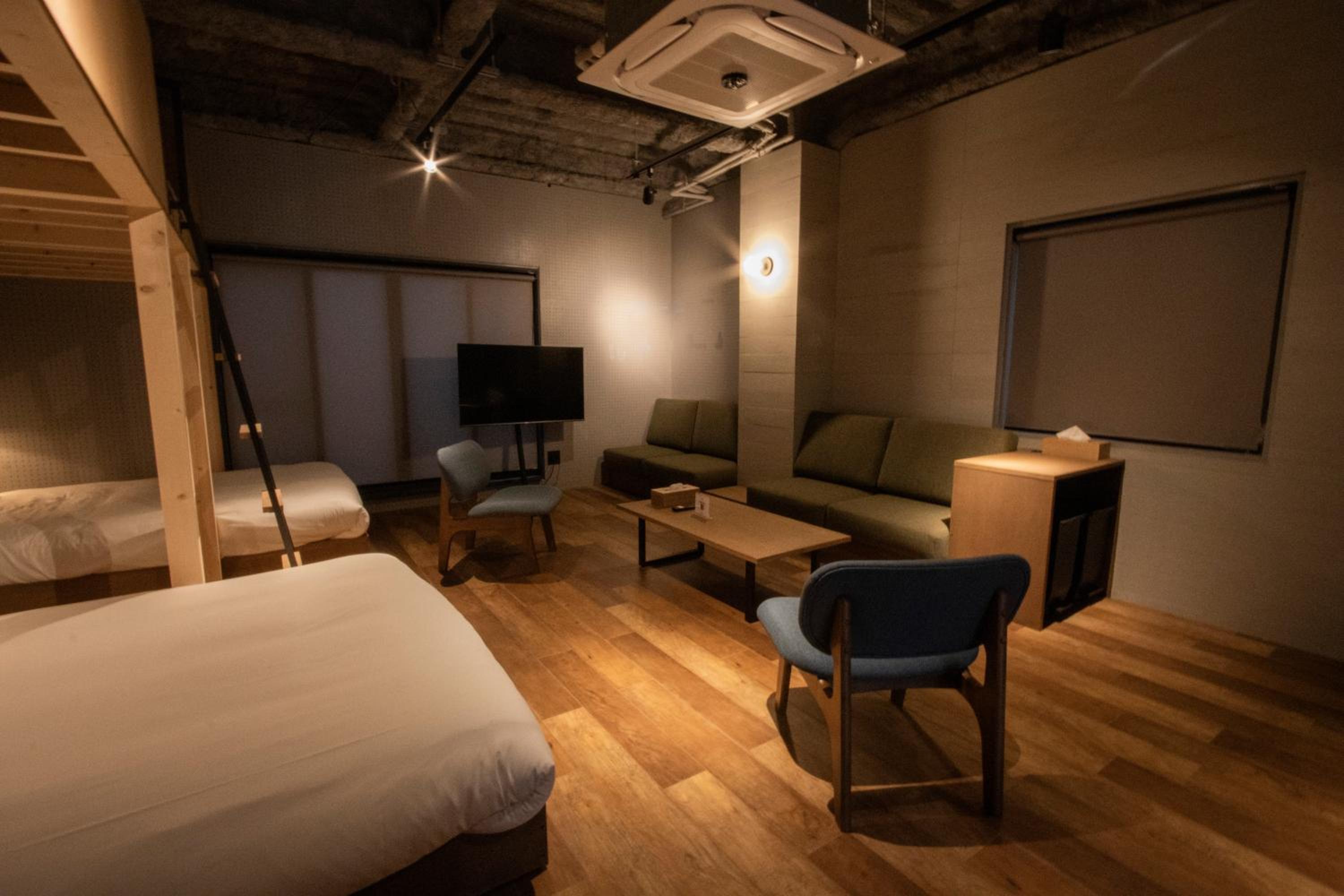 hotel room