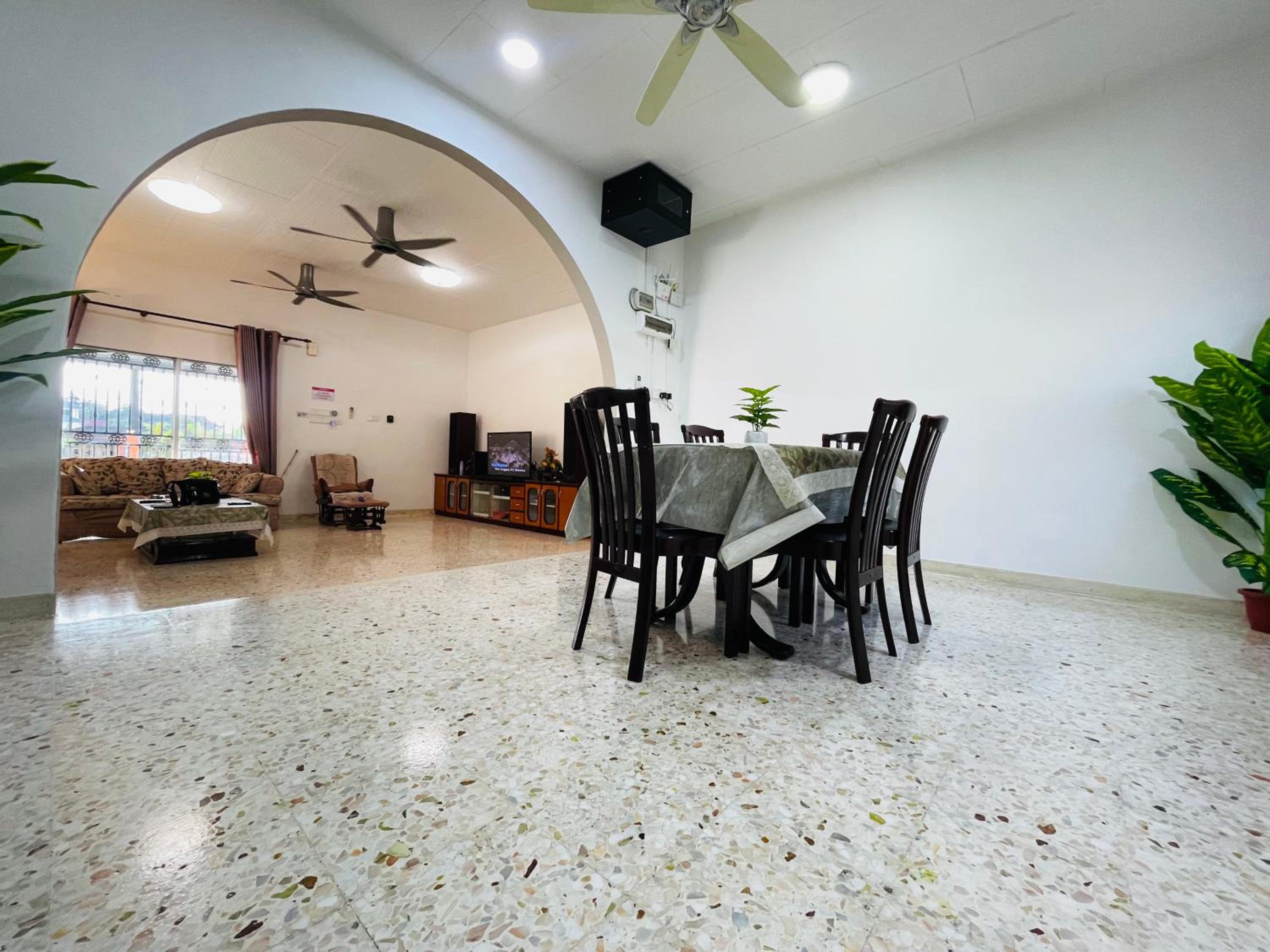 GreenPine Kota Tinggi Homestay