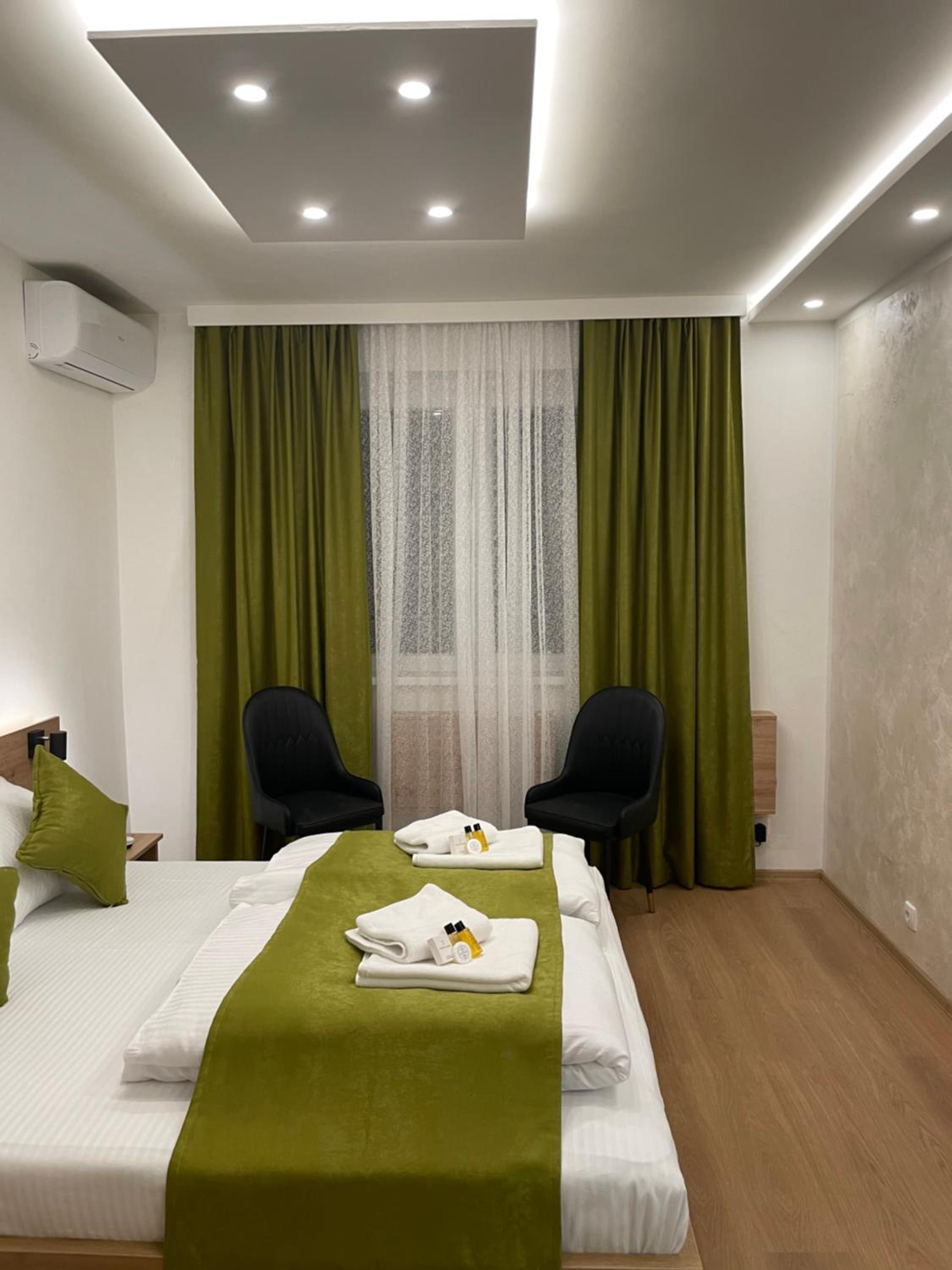 Inaya Apartman Free Parking