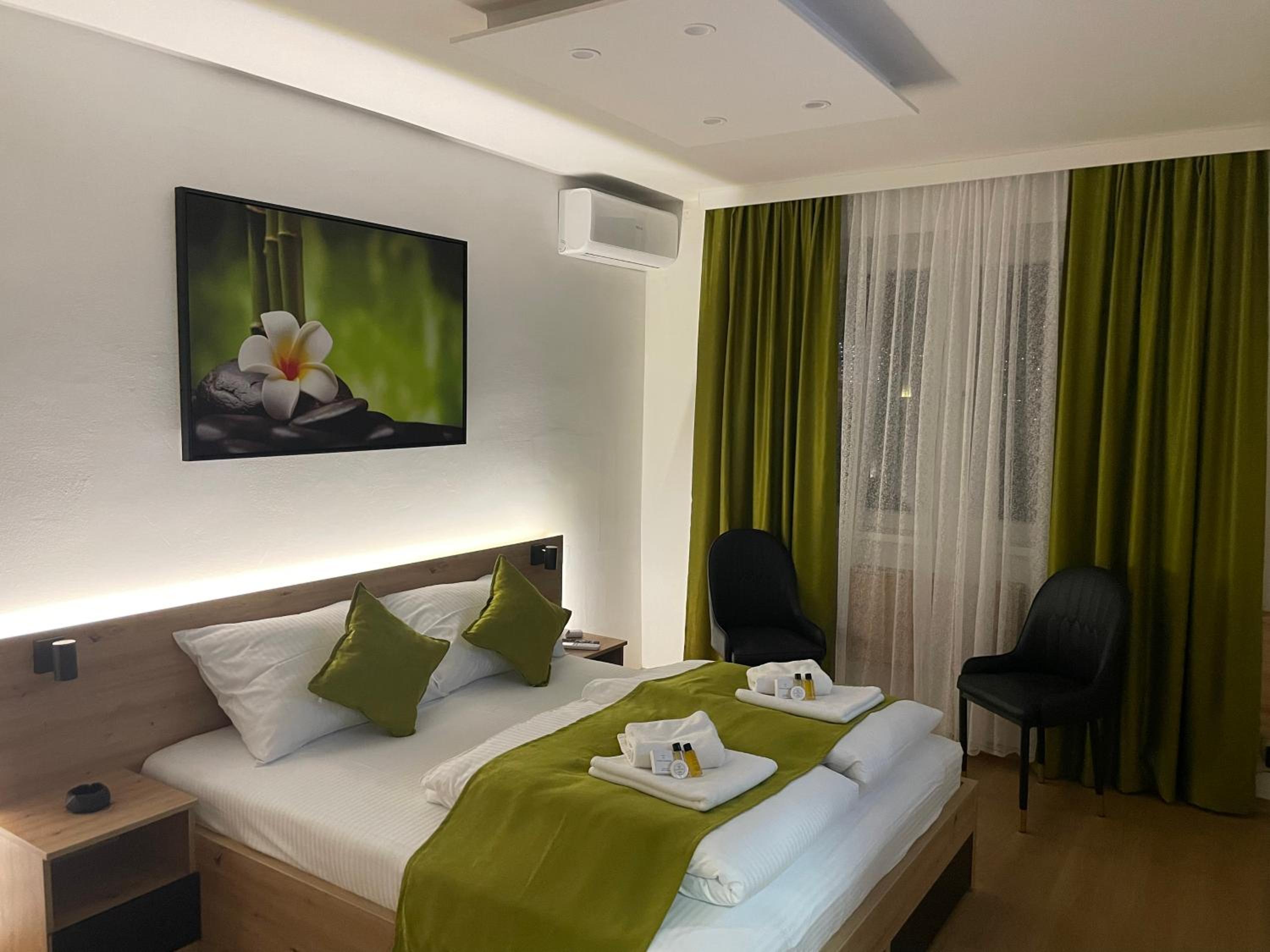 Inaya Apartman Free Parking