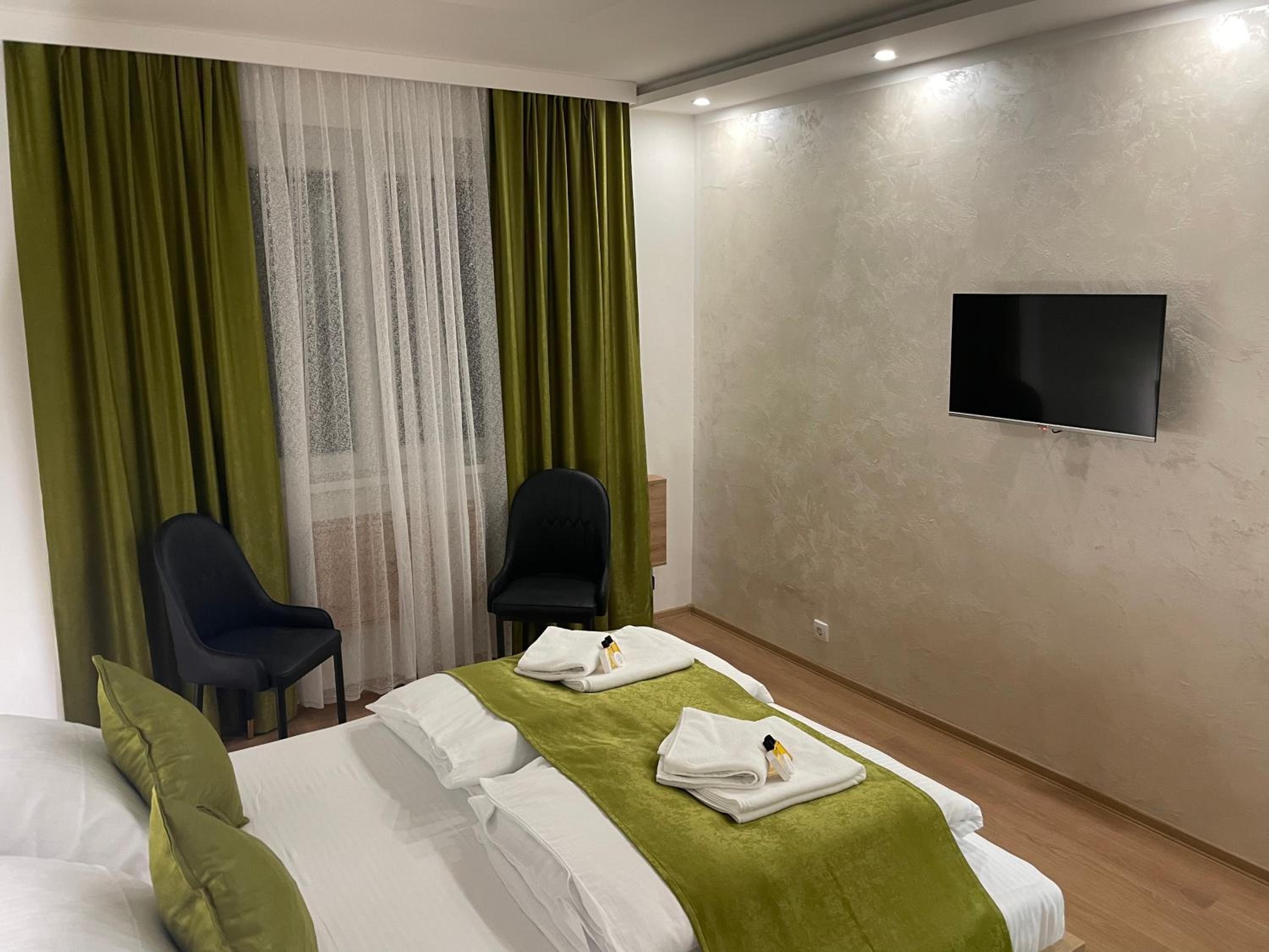 Inaya Apartman Free Parking
