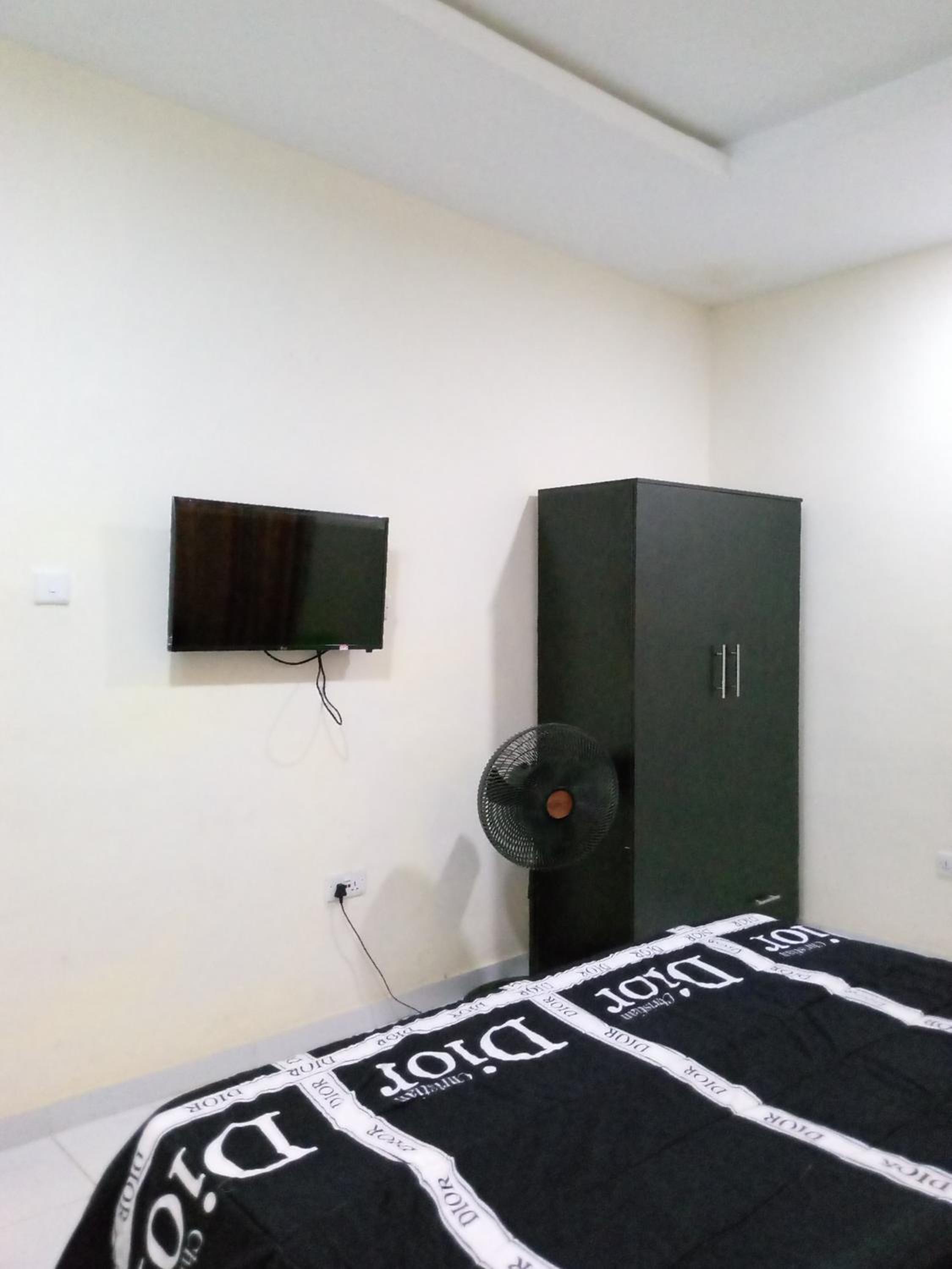 F&B Service Apartment