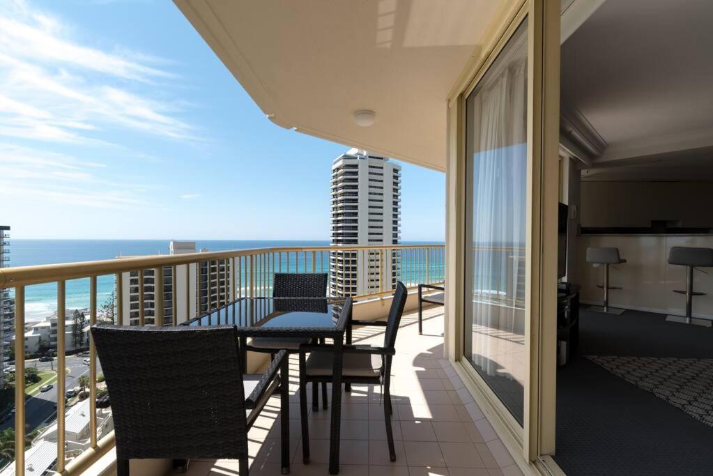 Main Beach High Floor Luxury Contessa Main Beach
