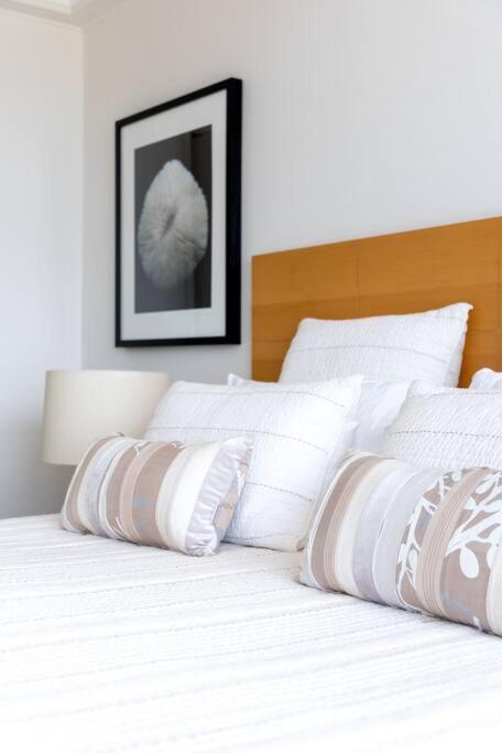Main Beach High Floor Luxury Contessa Main Beach