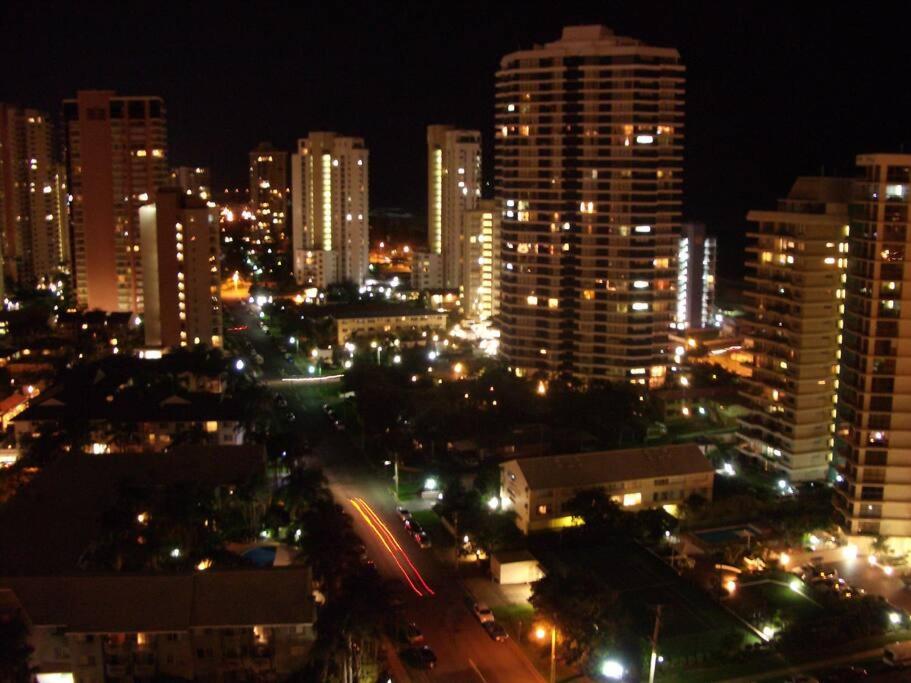 Main Beach High Floor Luxury Contessa Main Beach
