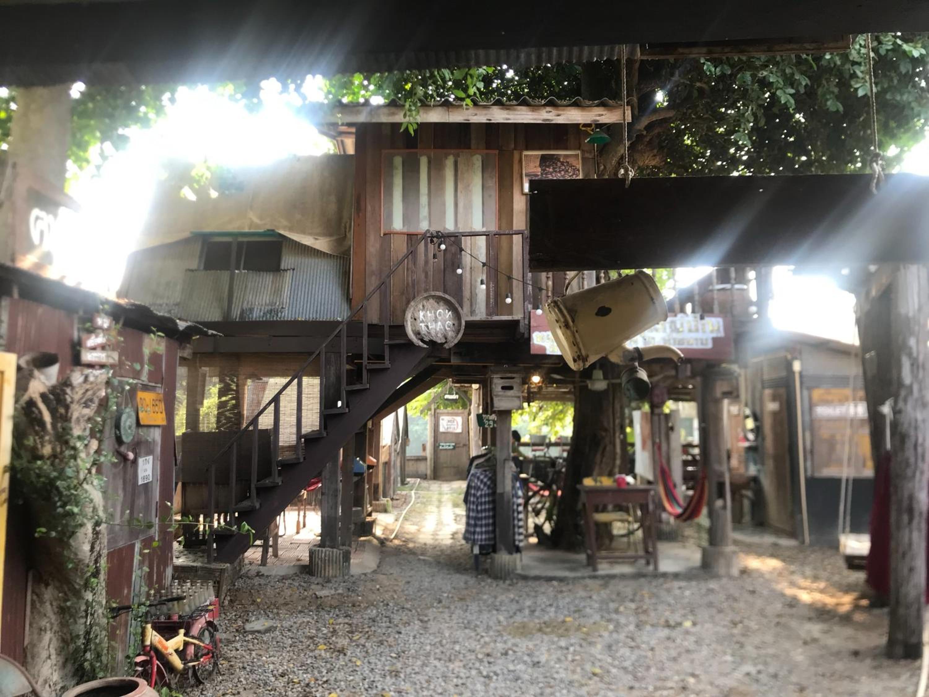 KhonThao view 5
