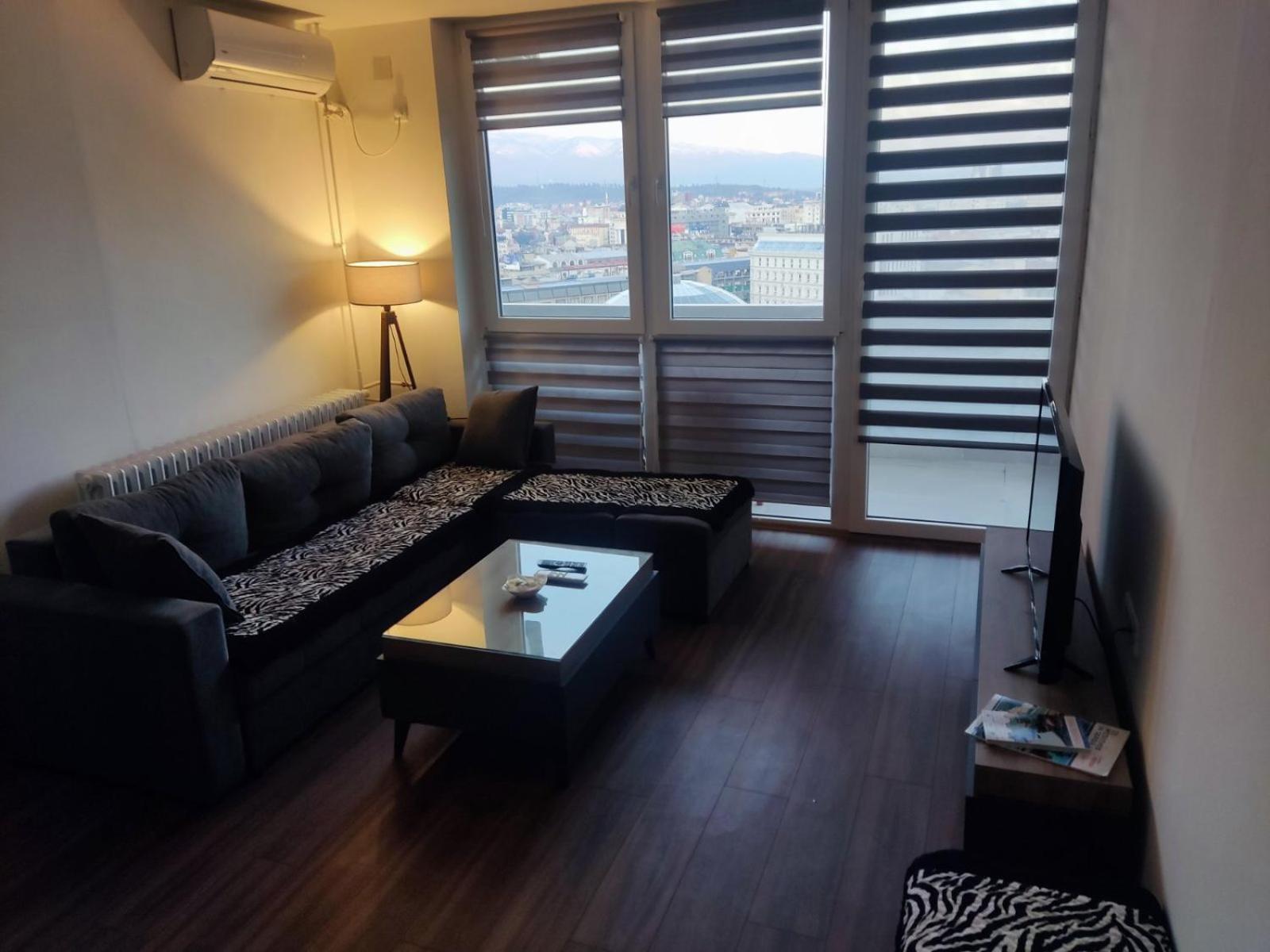 Sky view luxury Center Skopje apartments view 4
