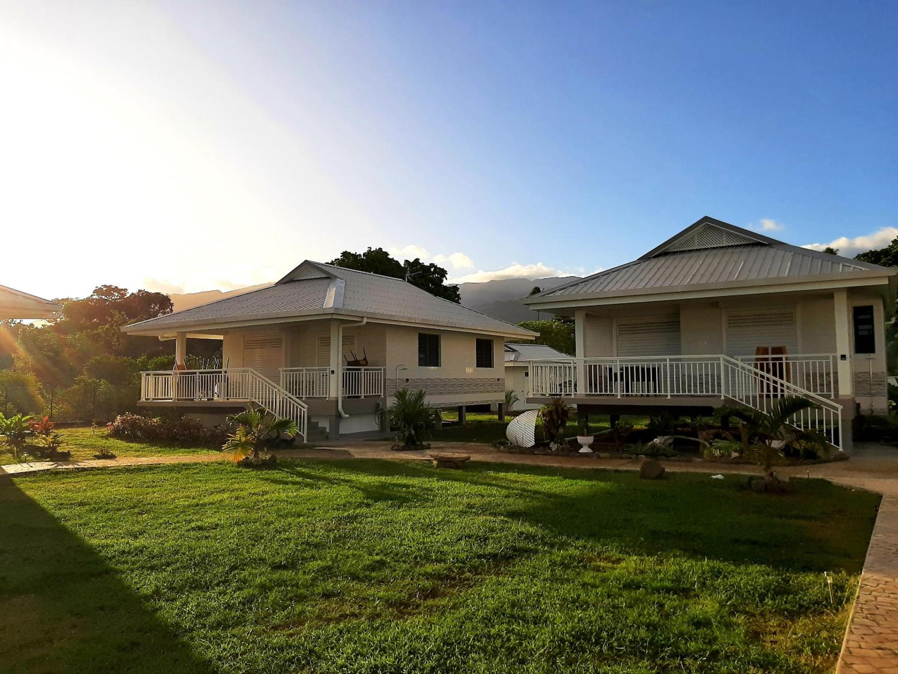 Moanaura Lodge