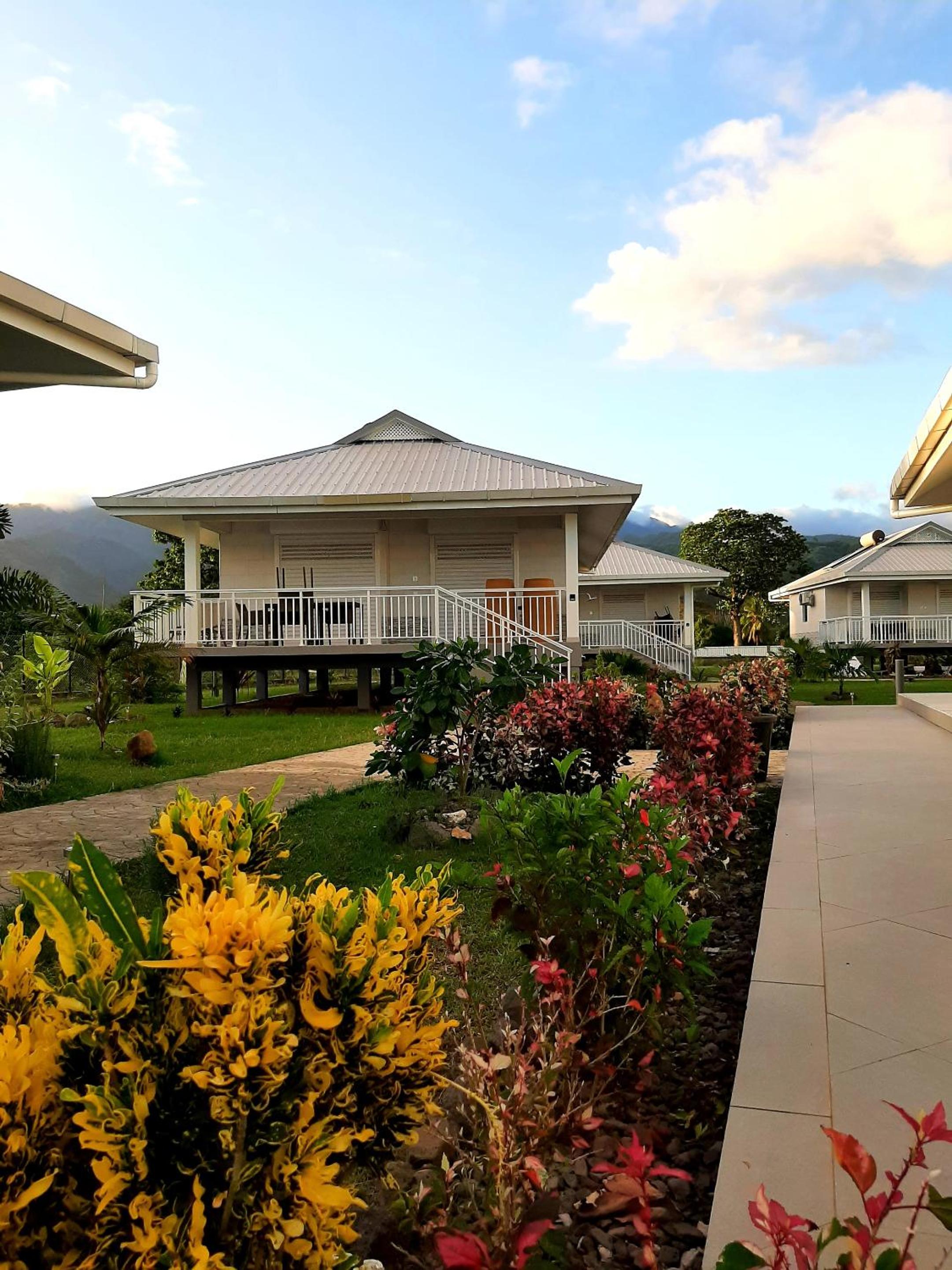 Moanaura Lodge