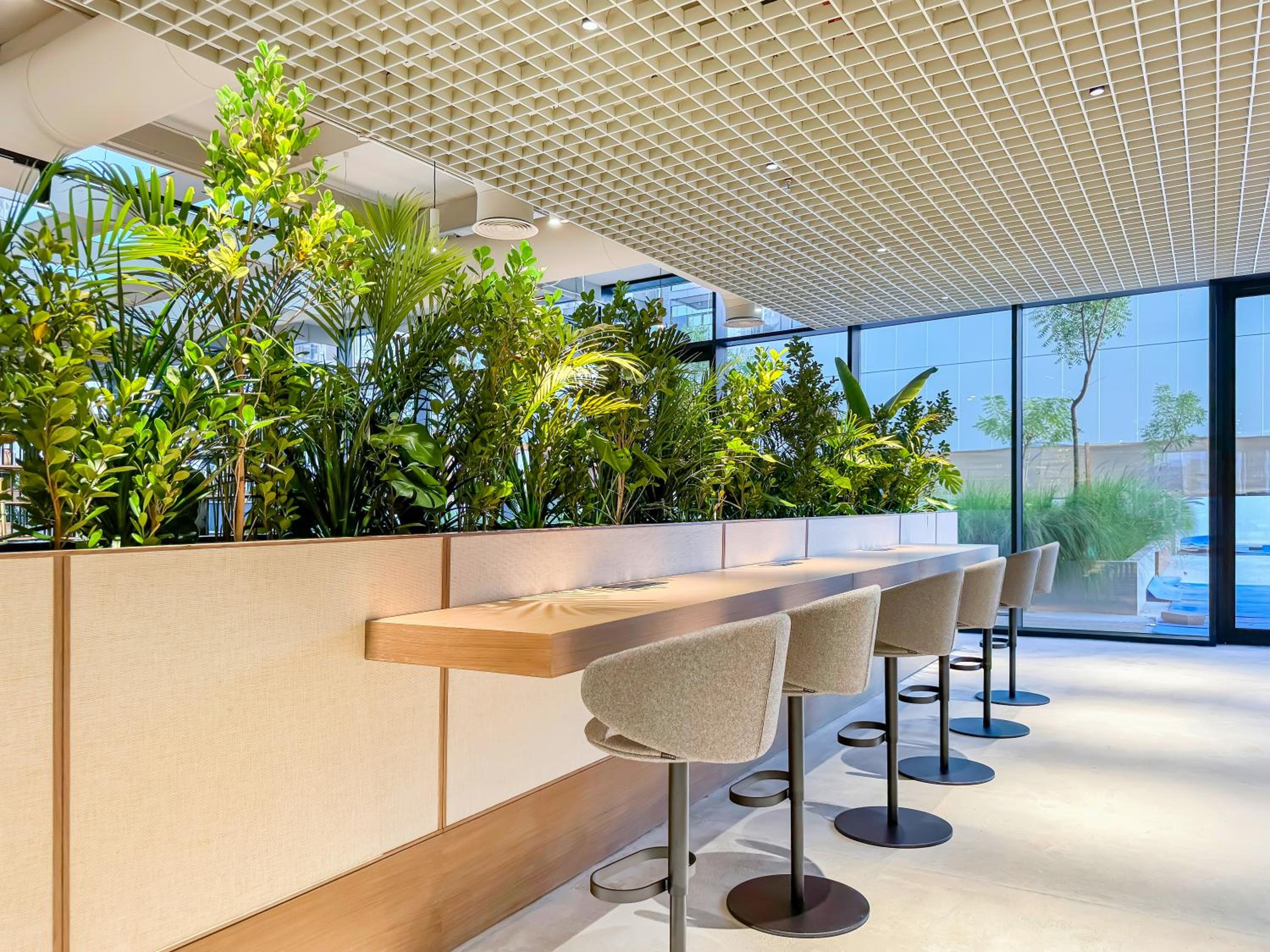 FAM Living - Upside Living - WFH Friendly-Business Bay