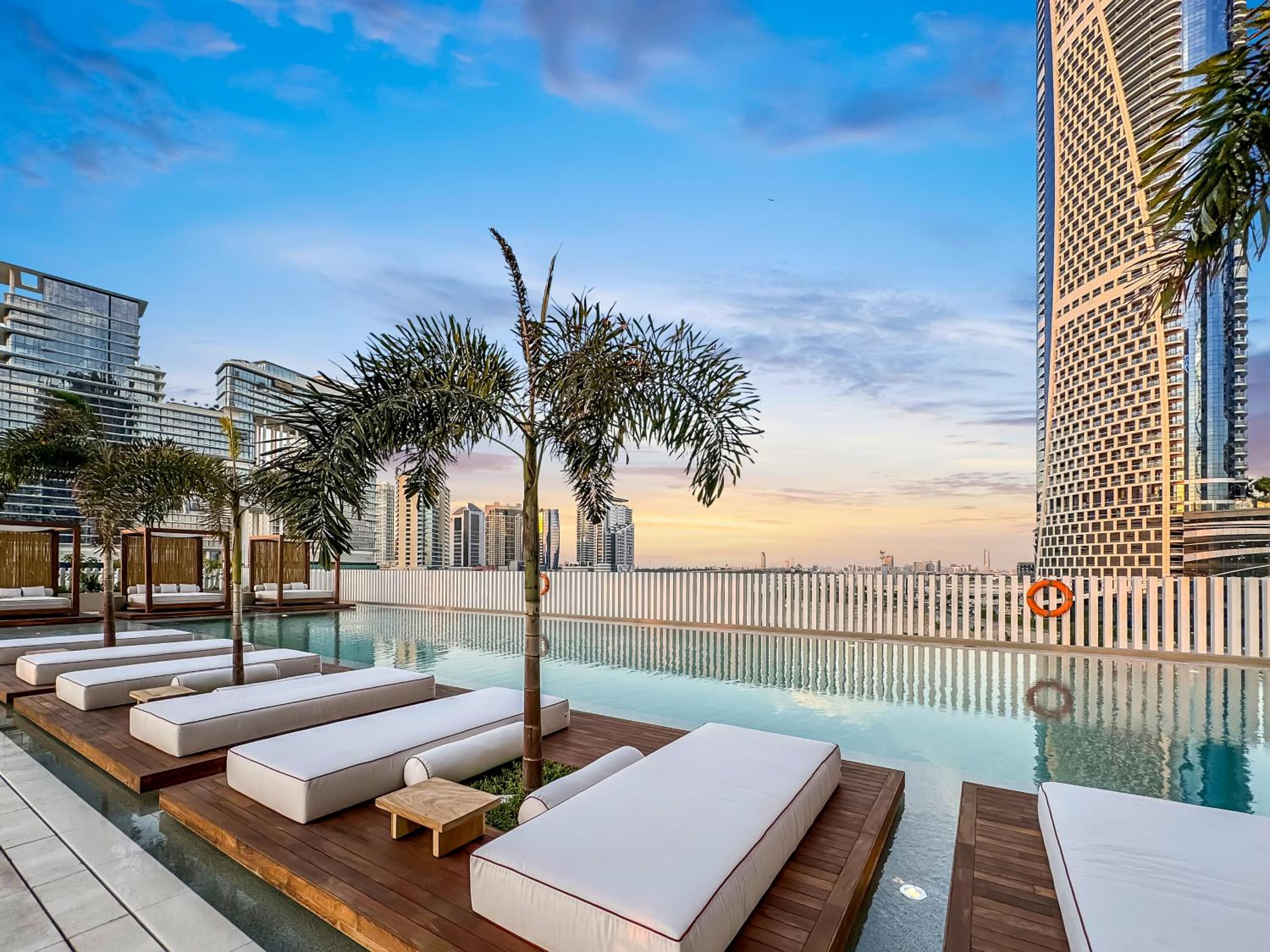 FAM Living - Upside Living - WFH Friendly-Business Bay