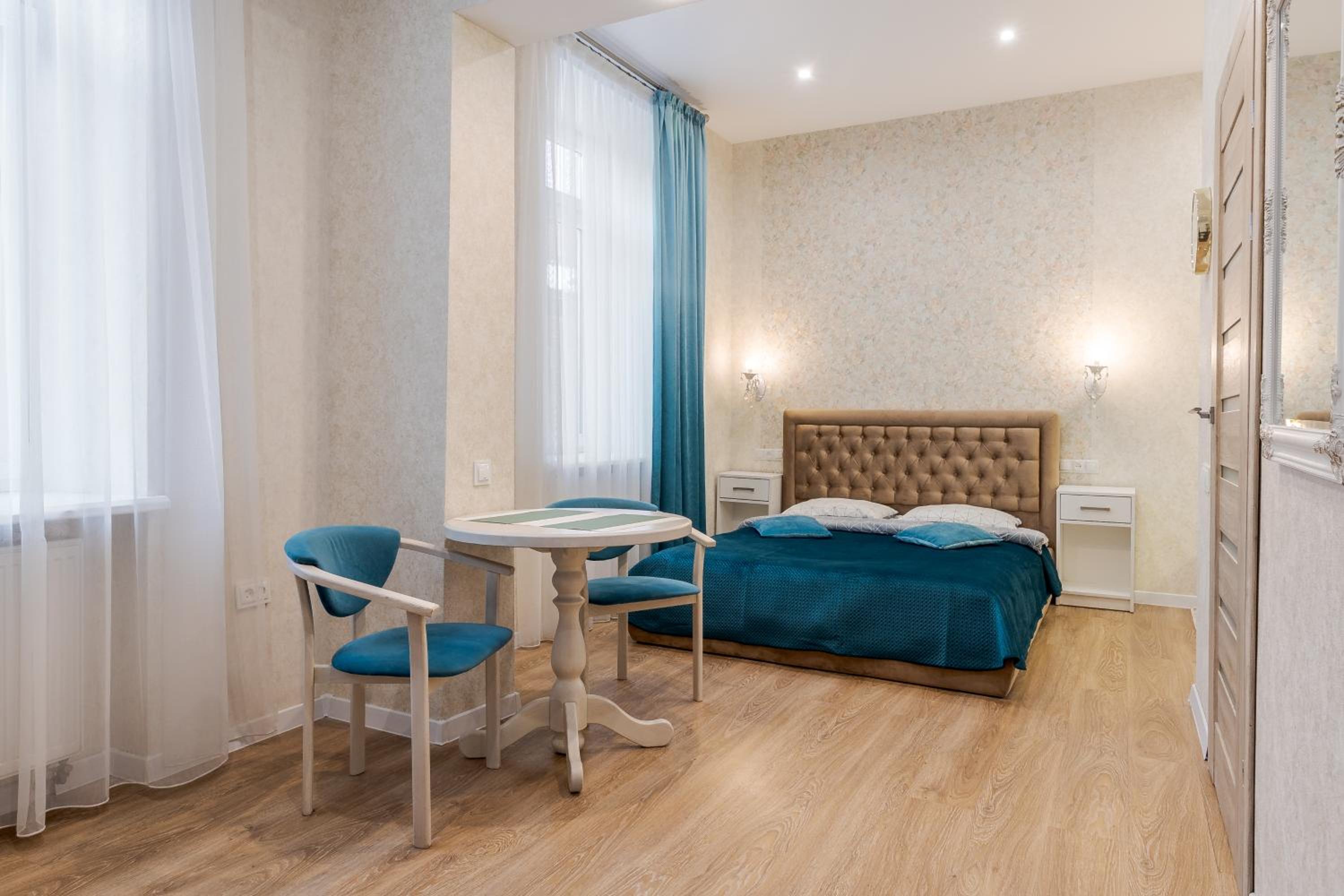 Luxury flat near Opera view 3