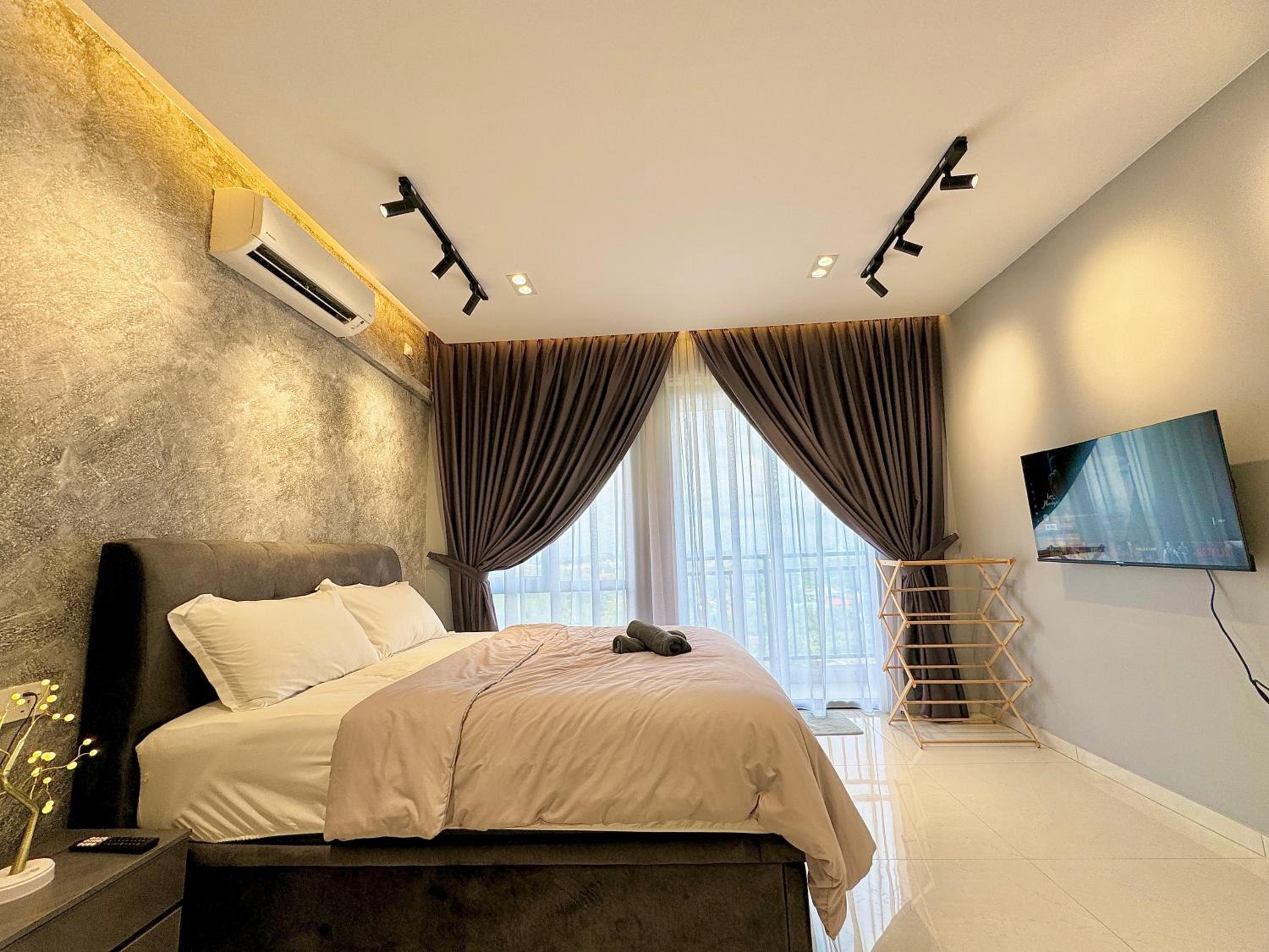 Central Park Tampoi studio by Luxecocoo CK
