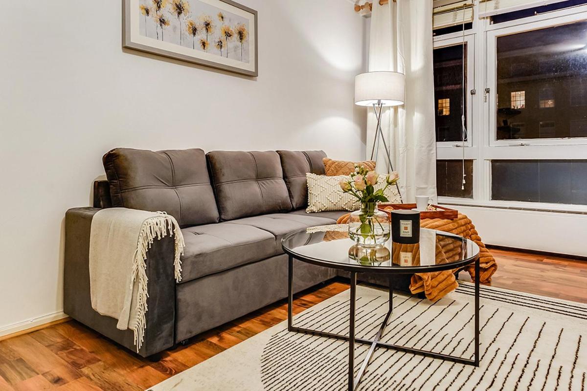 Spacious 1 Bed next to Baker St
